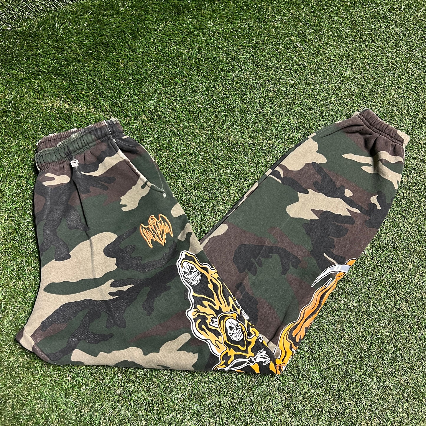 Warren Lotas Orange Reaper Camo Sweatpants Size Small USED x14151