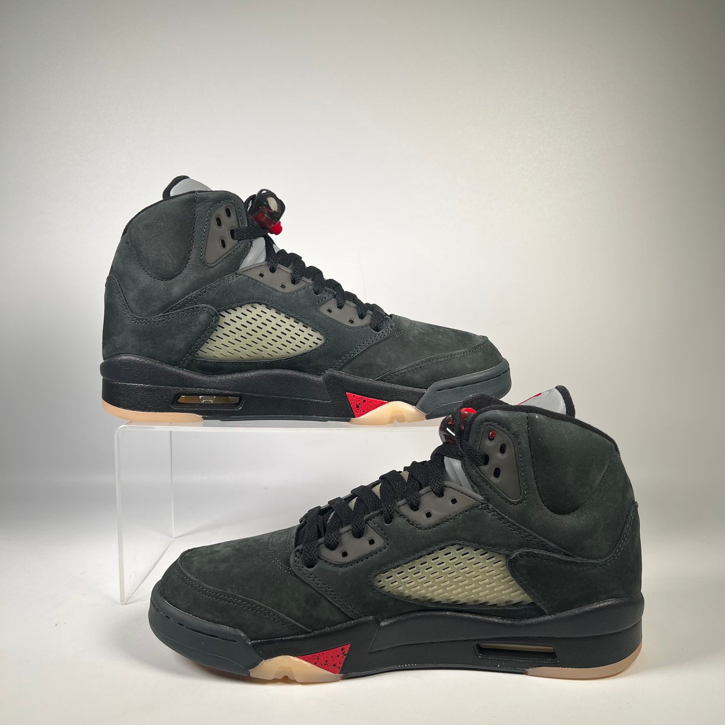 Jordan 5 Gore-Tex Off Noir (2022) Size 9M/10.5W NEW s20297