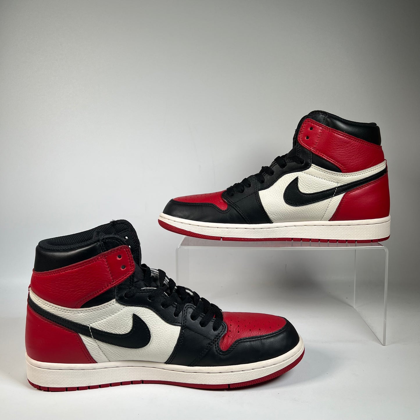 Jordan 1 High Bred Toe (2018) Size 10.5 USED s22146