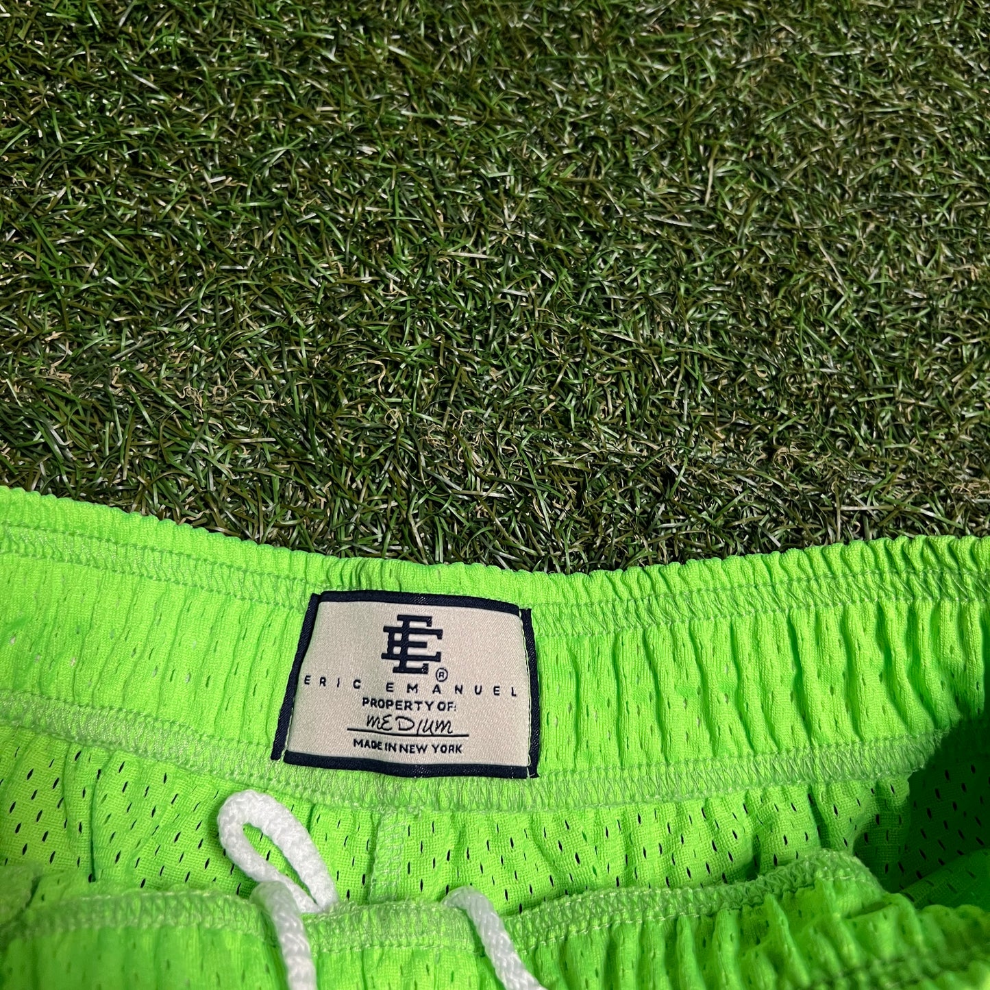 Eric Emanuel Green Logo Green Lightning Bolt Shorts Size Medium USED x14111