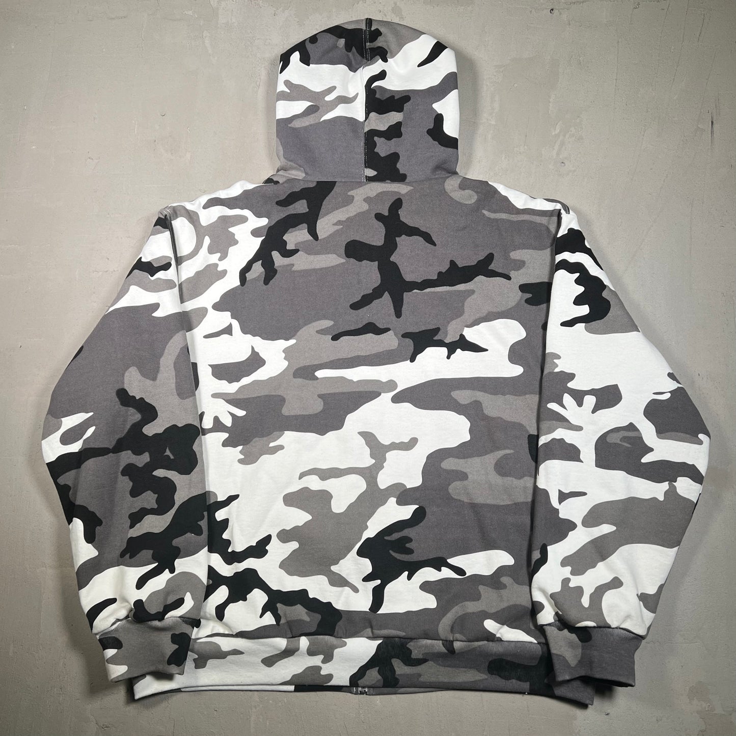 Supreme Arc Thermal Lined Zip Up Hooded Sweatshirt Snow Camo (2025) Size XL USED x17027