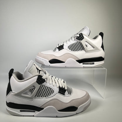 Jordan 4 Military Black (2022) Size 8 NEW s18440