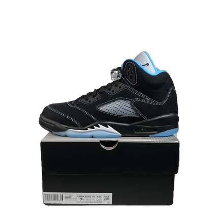 Jordan 5 Black University Blue (2026) Size 7y NEW s22565
