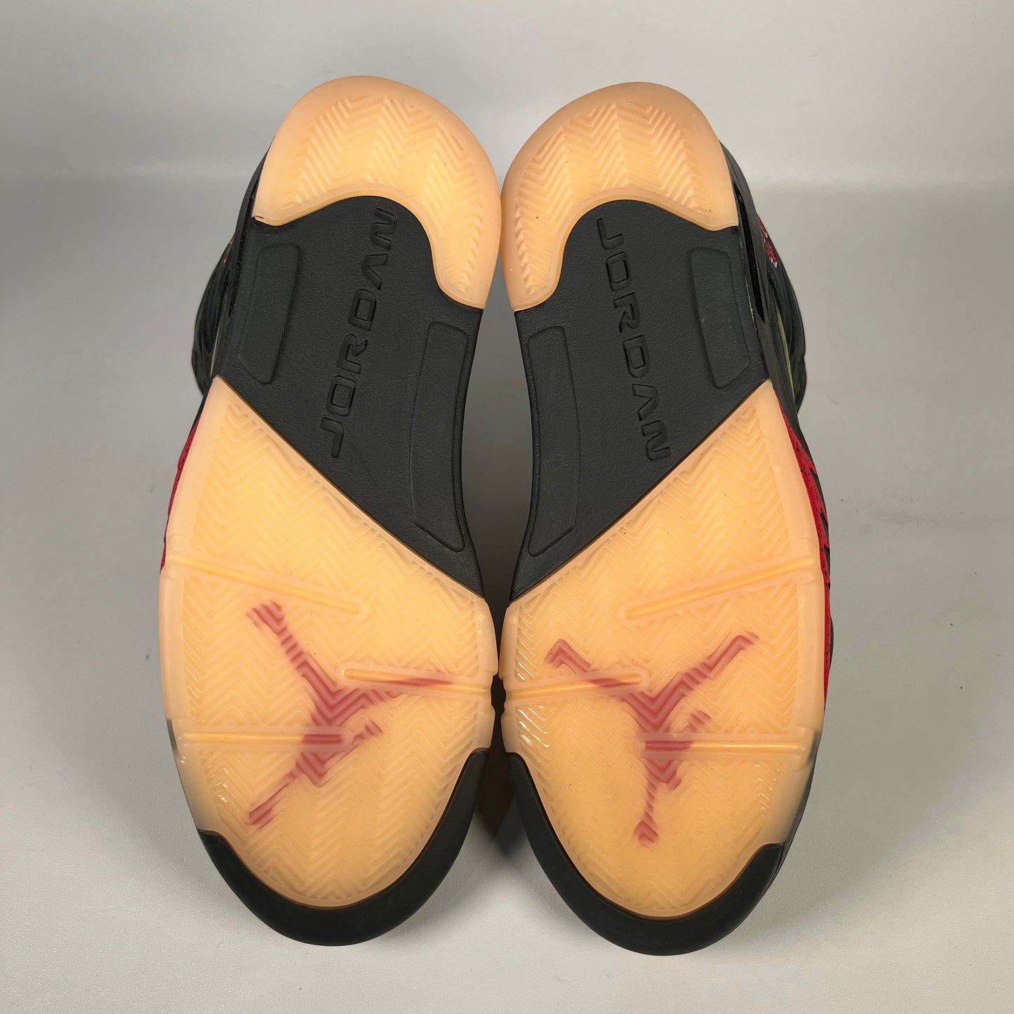 Jordan 5 Gore-Tex Off Noir (2022) Size 9M/10.5W NEW s20297