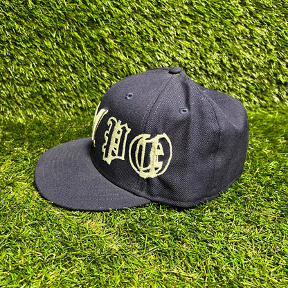 New Era Milwaukee Brewers Whie Logo Navy Blue Hat Size 7 1/2 USED v16007