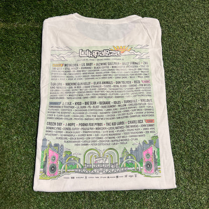 2022 Lollapalooza Double Sided White Festival Tee Size Large USED v16308