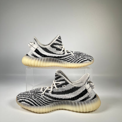 Yeezy 350 Zebra (2017) Size 8 NEW s19324