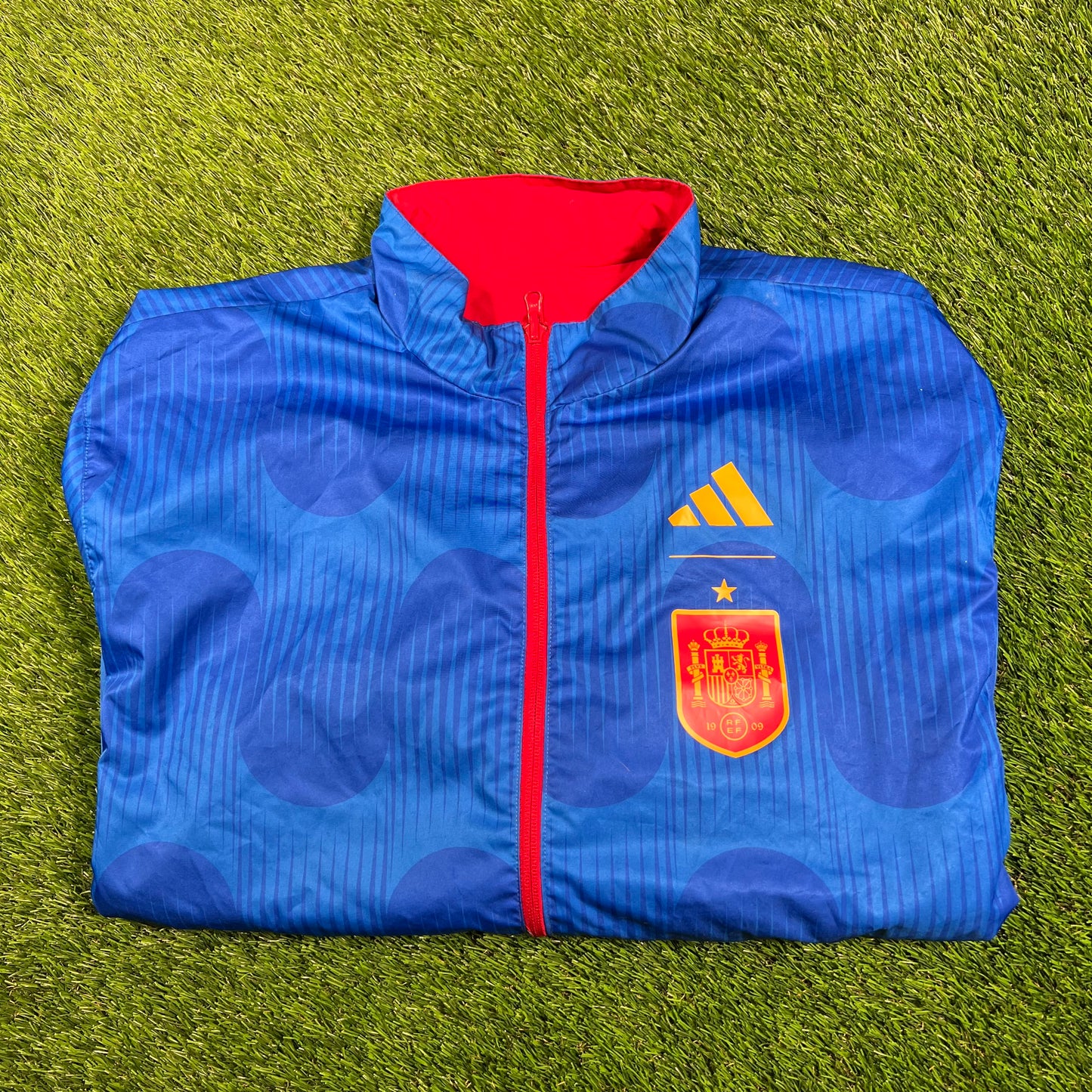 Adidas Spain 2023 Reversible Anthem Blue/Red Jacket Size Large USED v17968