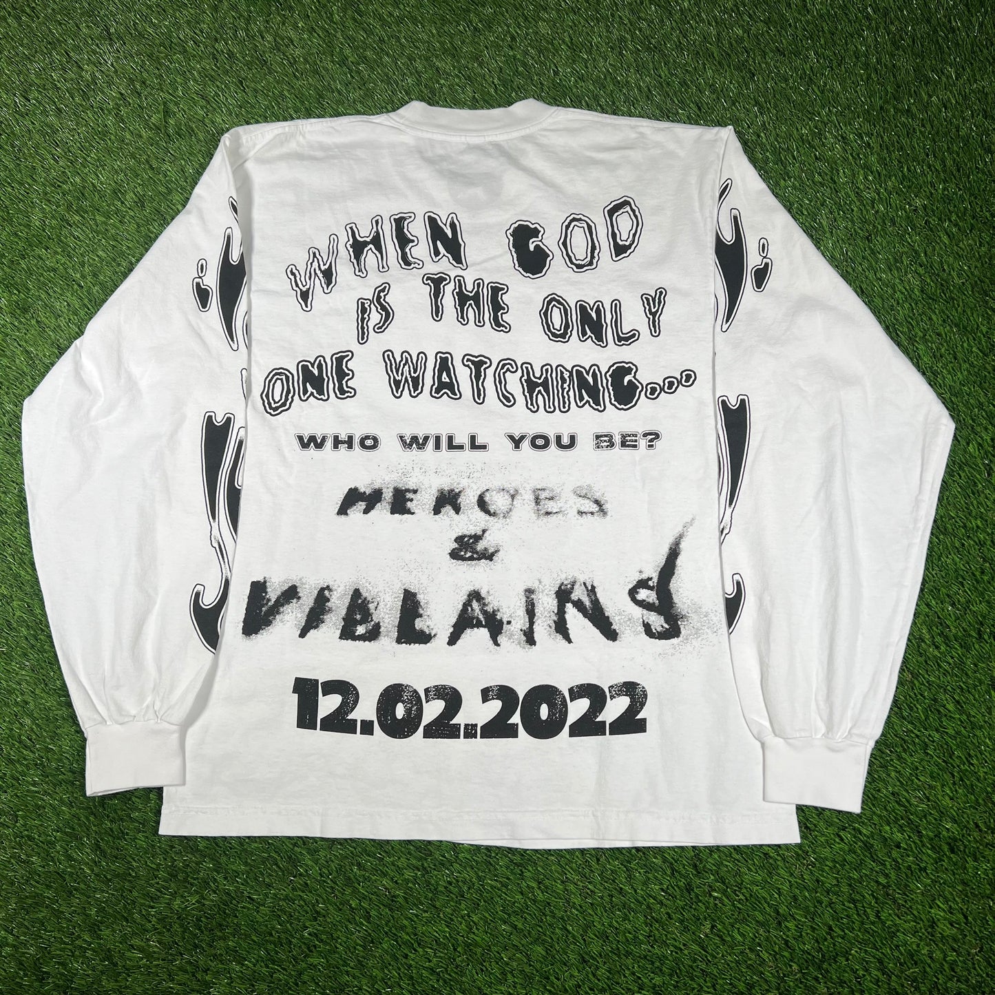 Metro Boomin Heroes and Villians 2022 White Long sleeve Size Medium NEW x14551