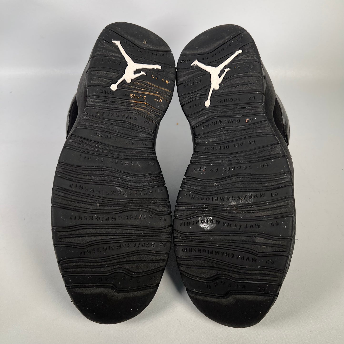 Jordan 10 Blackout (2005) Size 8.5 USED (WEAR AT OWN RISK) s18235