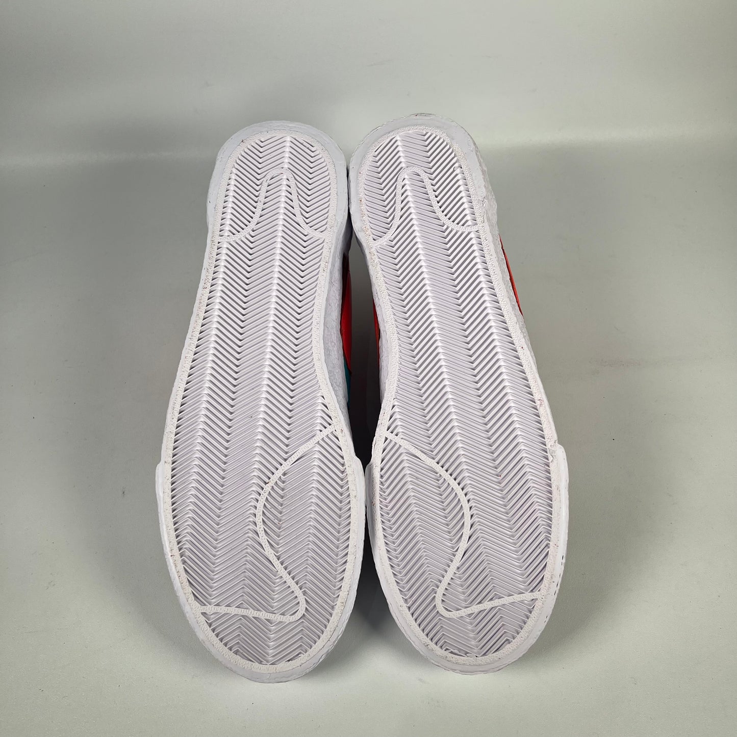 Nike Blazer Low Sacai Kaws Red Size 11 NEW s172878