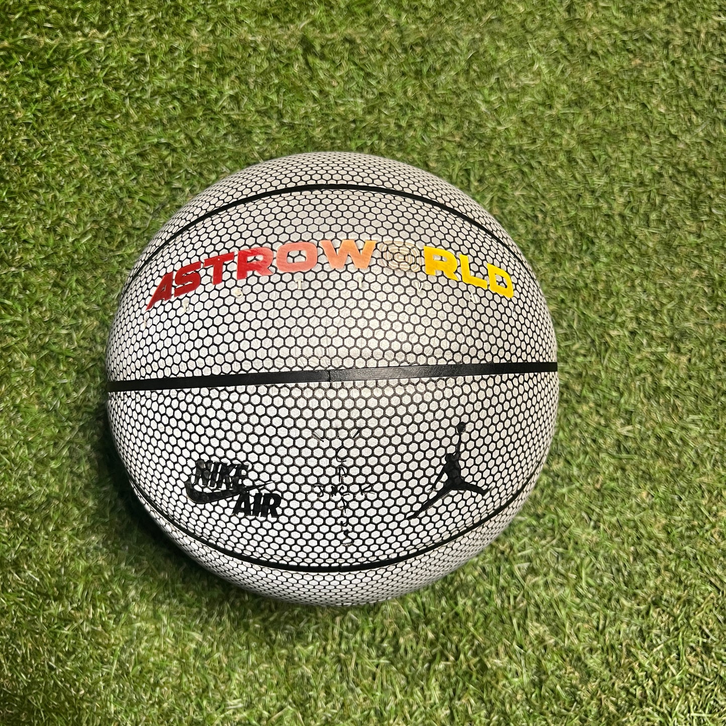 Travis Scott Nike Basketball Unreleased Silver NEW x1944