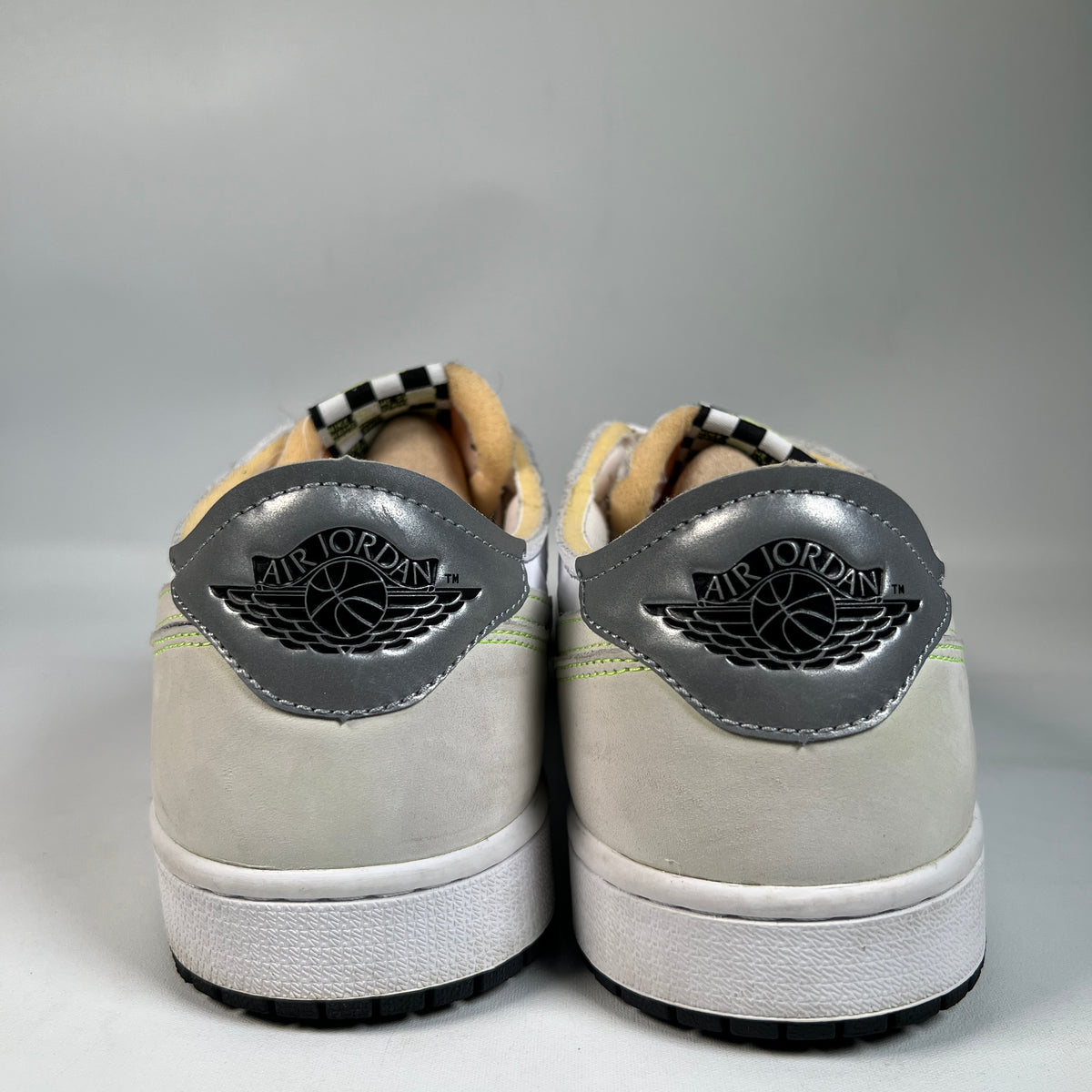 Jordan 1 Low White Ghost Green Black (2021) Size 10 USED s23285