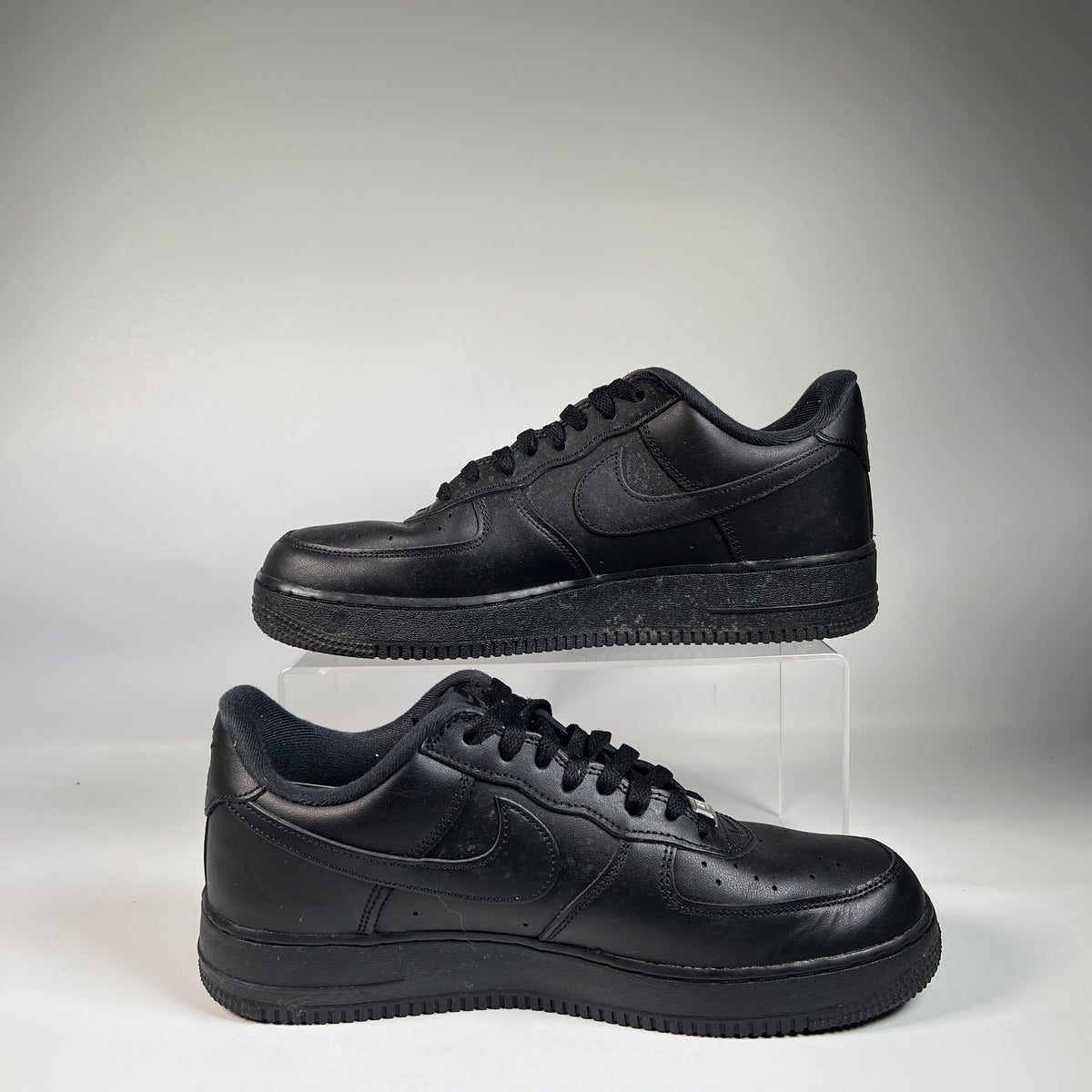 Nike Air Force One Low Supreme Black (2020) Size 10 USED s23271