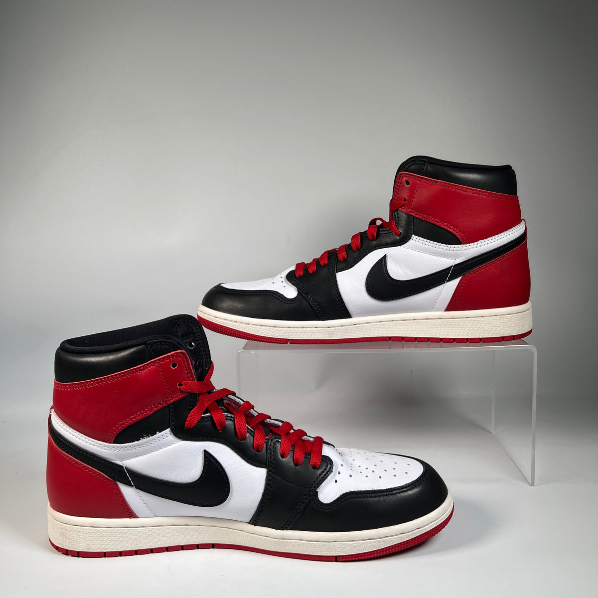 Jordan 1 High Black Toe Reimagined (2025) Size 11 USED s23259