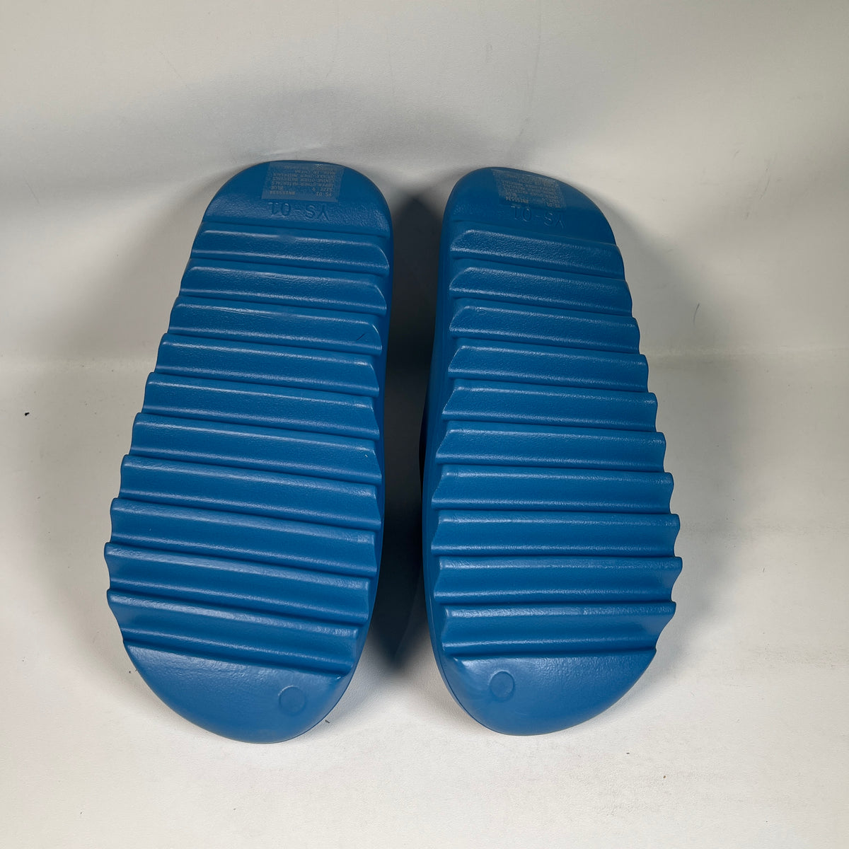 Yeezy YS-01 Blue (2026) Size 9 NEW s23344