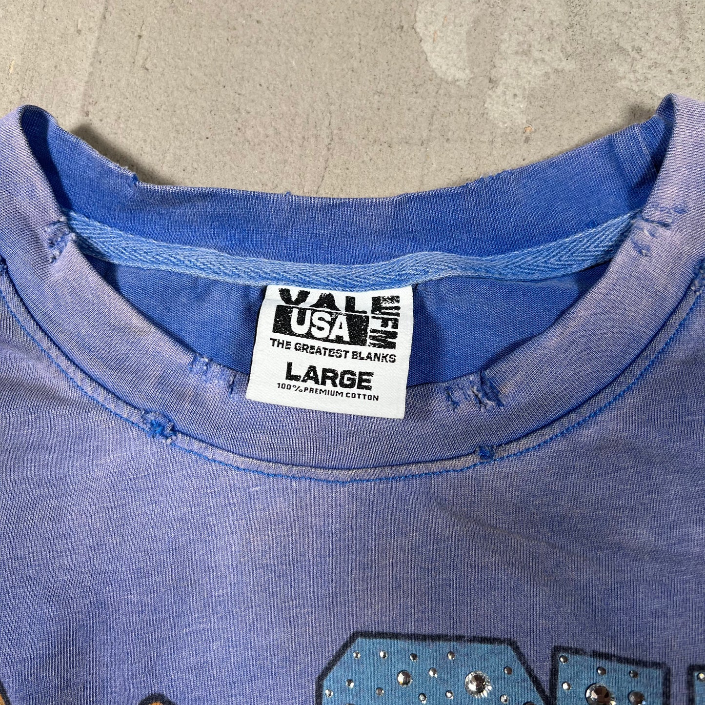 Vale Forever Summer Slam Blue Tee Size Large USED x17907