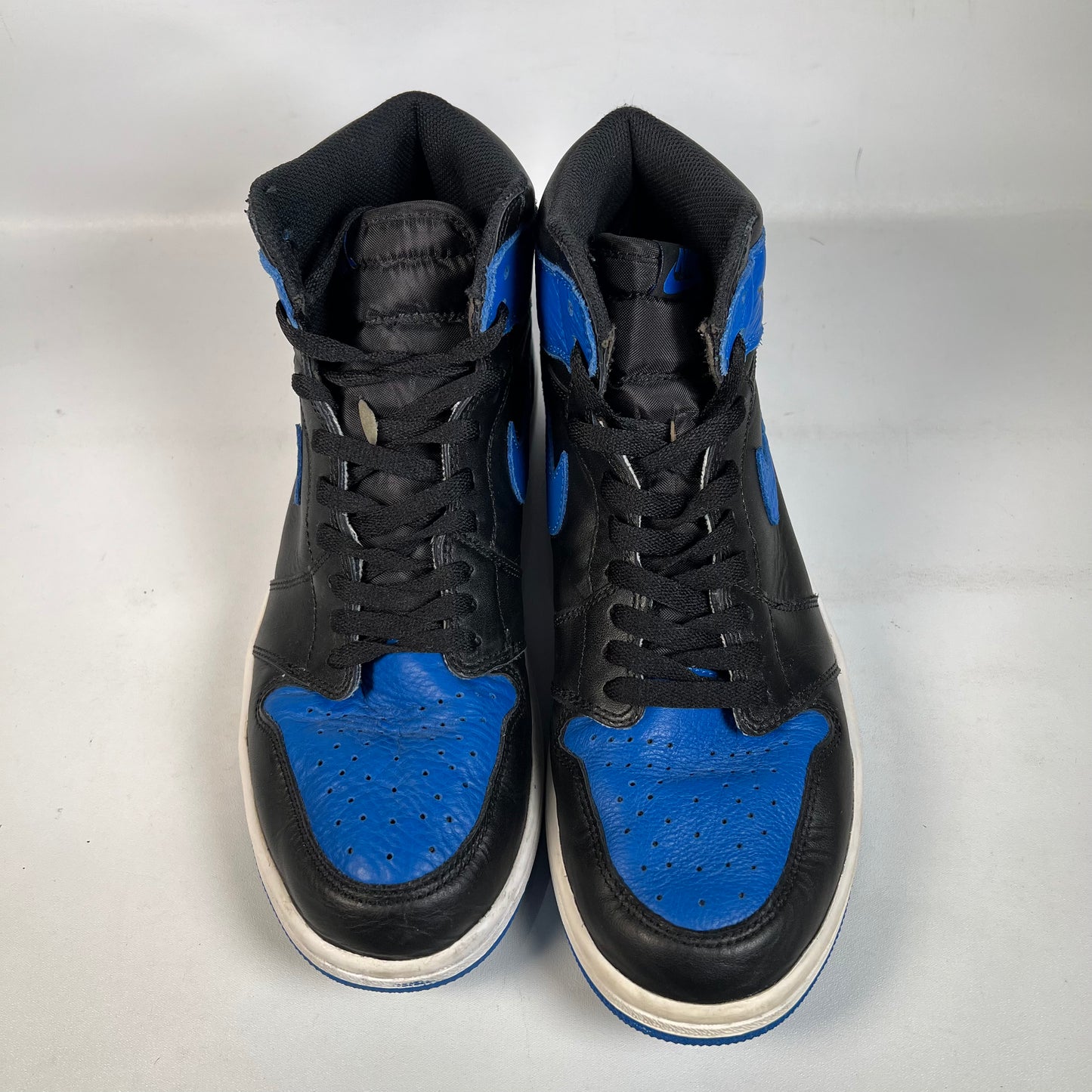 Jordan 1 Royal (2017) Size 10.5 USED s22830
