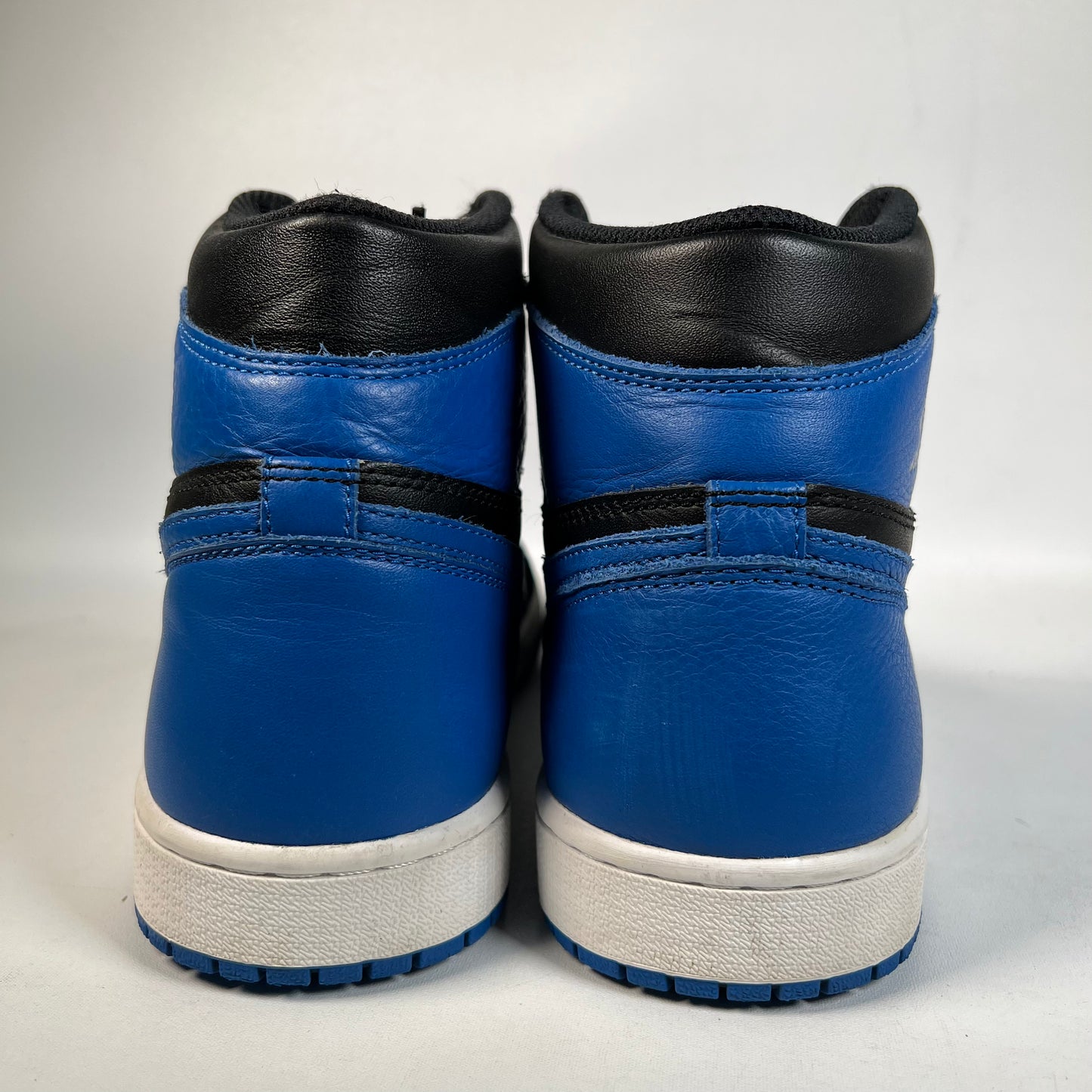 Jordan 1 Royal (2017) Size 10.5 USED s22830
