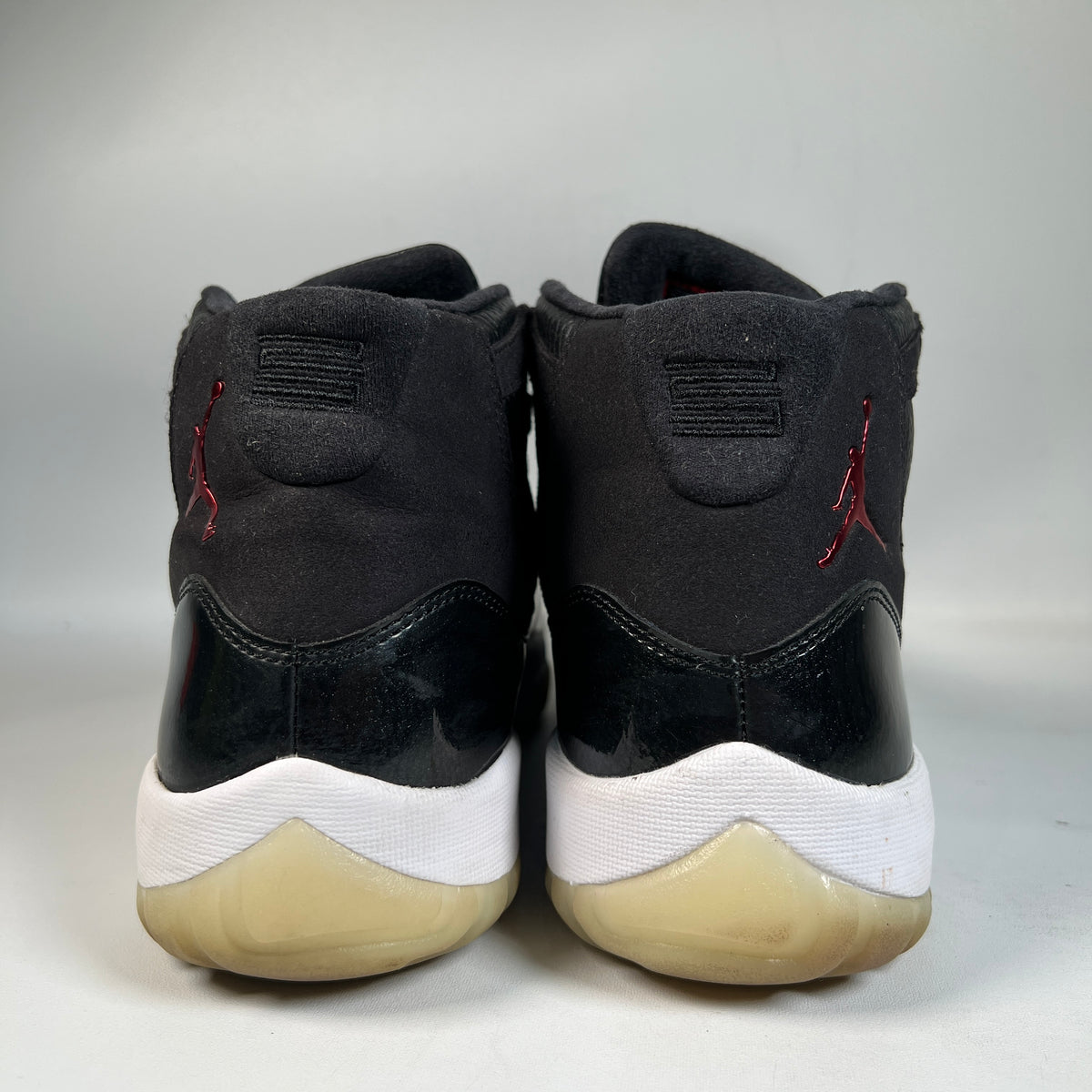 Jordan 11 72-10 (2015) Size 10.5 USED s23287
