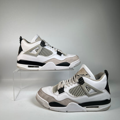 Jordan 4 Military Black (2022) Size 8.5 USED s22753