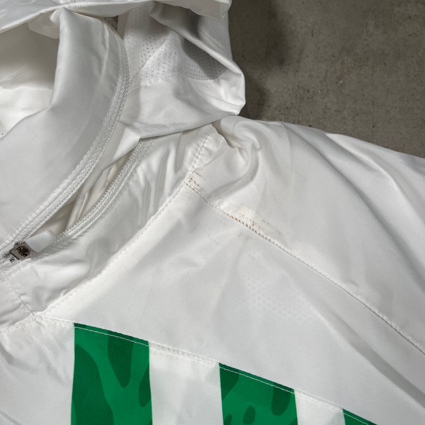 Nike Nigeria x Slawn Lightweight White/Green Jacket Size XXL USED x17929