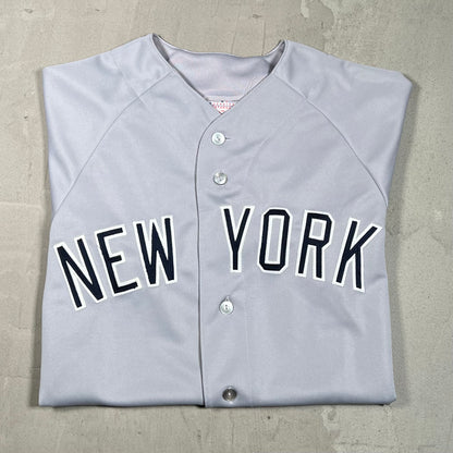 1990s New York Yankees Blank Jersey Size Medium USED v19800