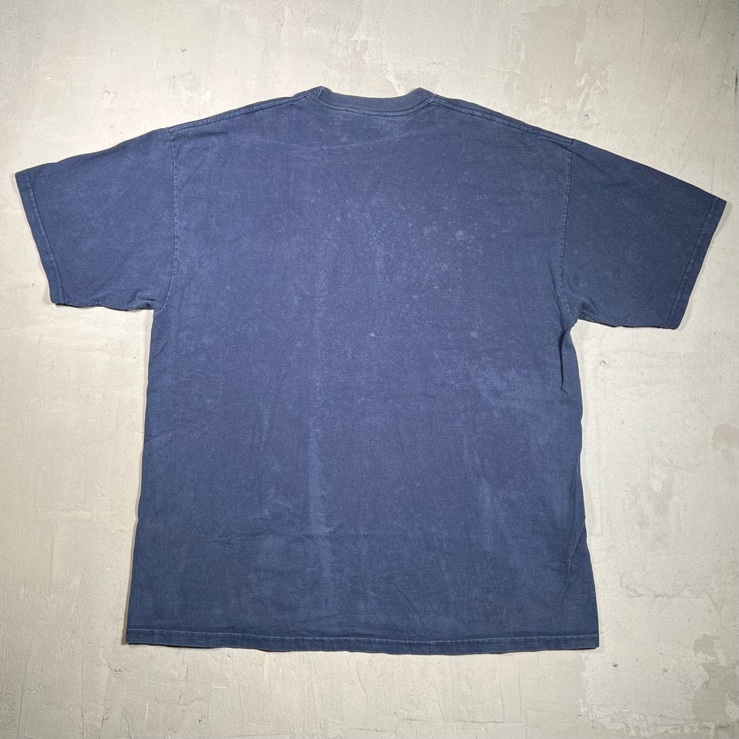 2001 New York Yankees Washed Navy Logo Tee Size XL USED v19806