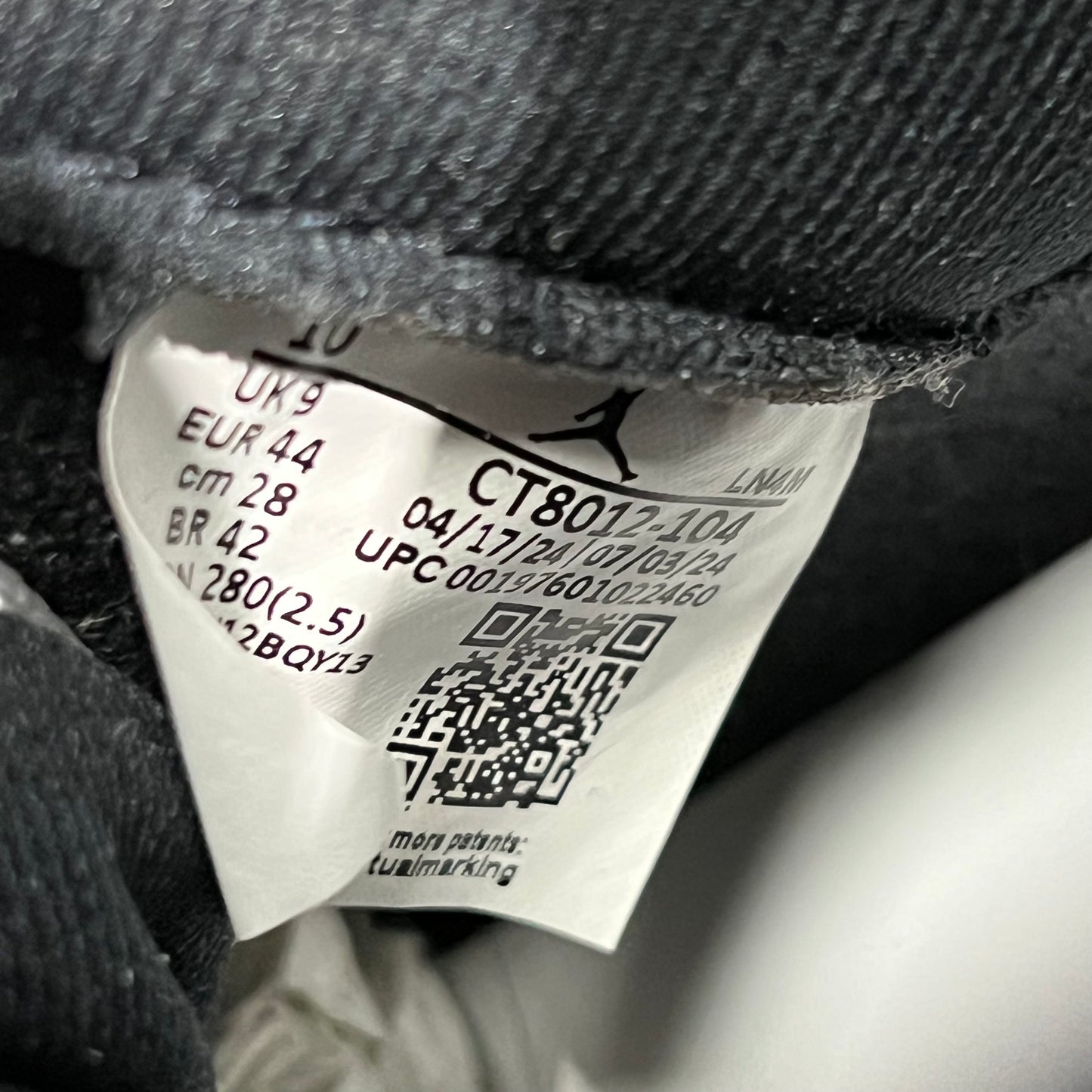 Jordan 11 Legend Blue (2024) Size 10 USED s22940