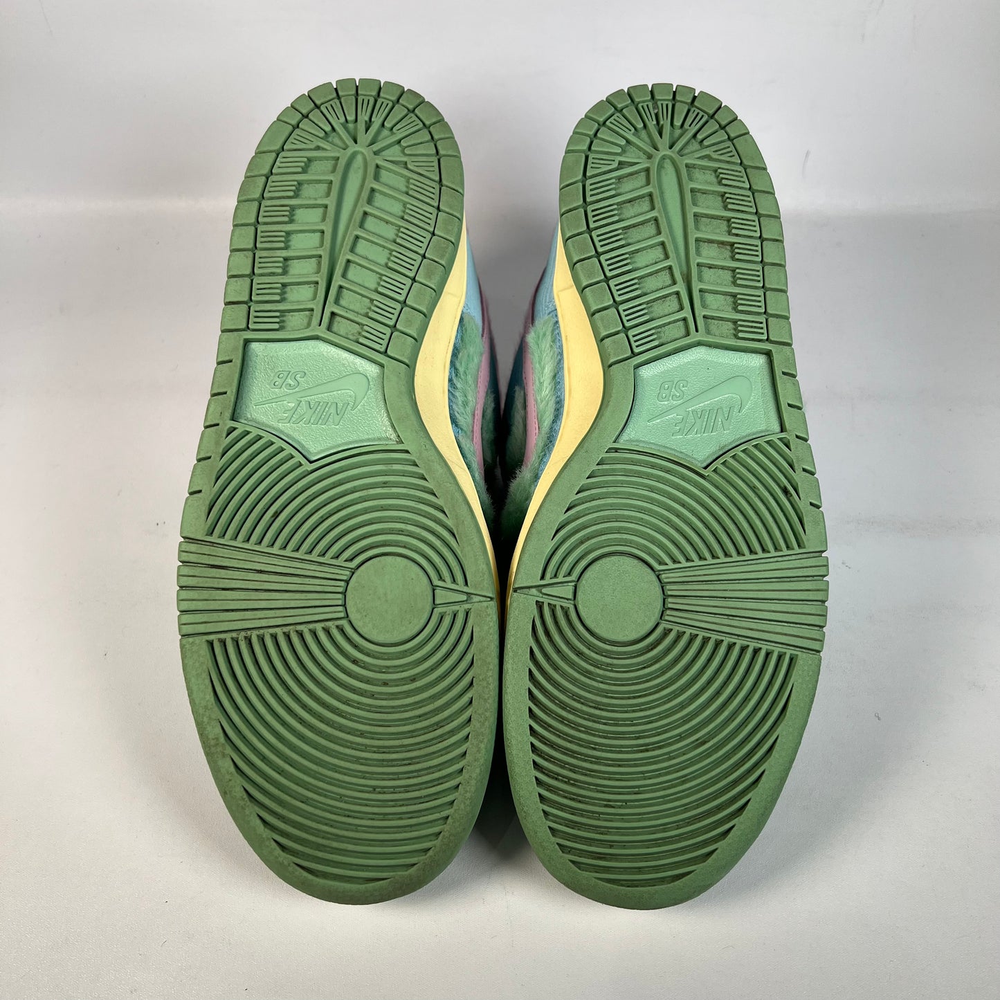 Nike SB Dunk Low Verdy Visty (2024) Size 10 USED s22903