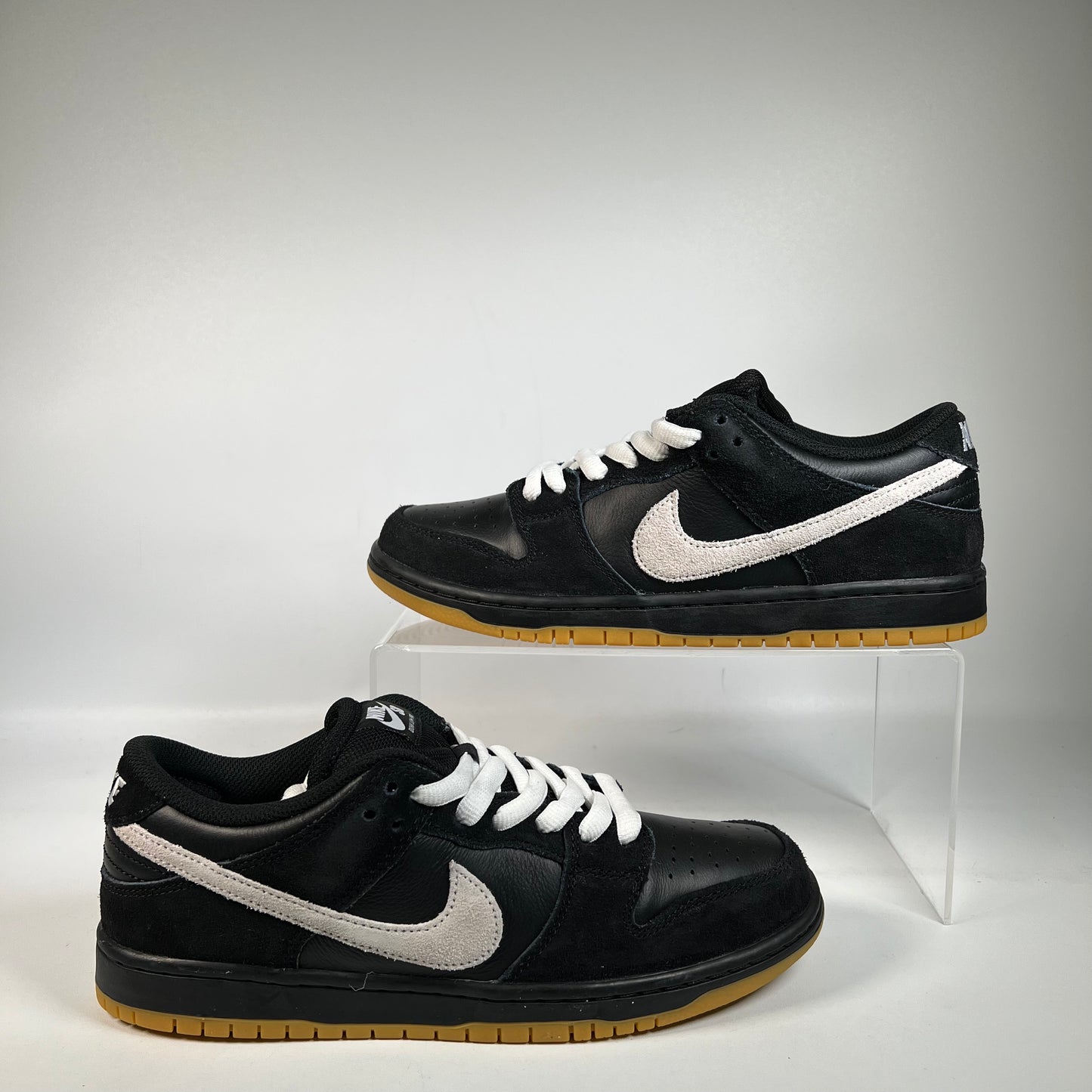 Nike Dunk Low Black White Gum (2025) Size 8.5 NEW s22988