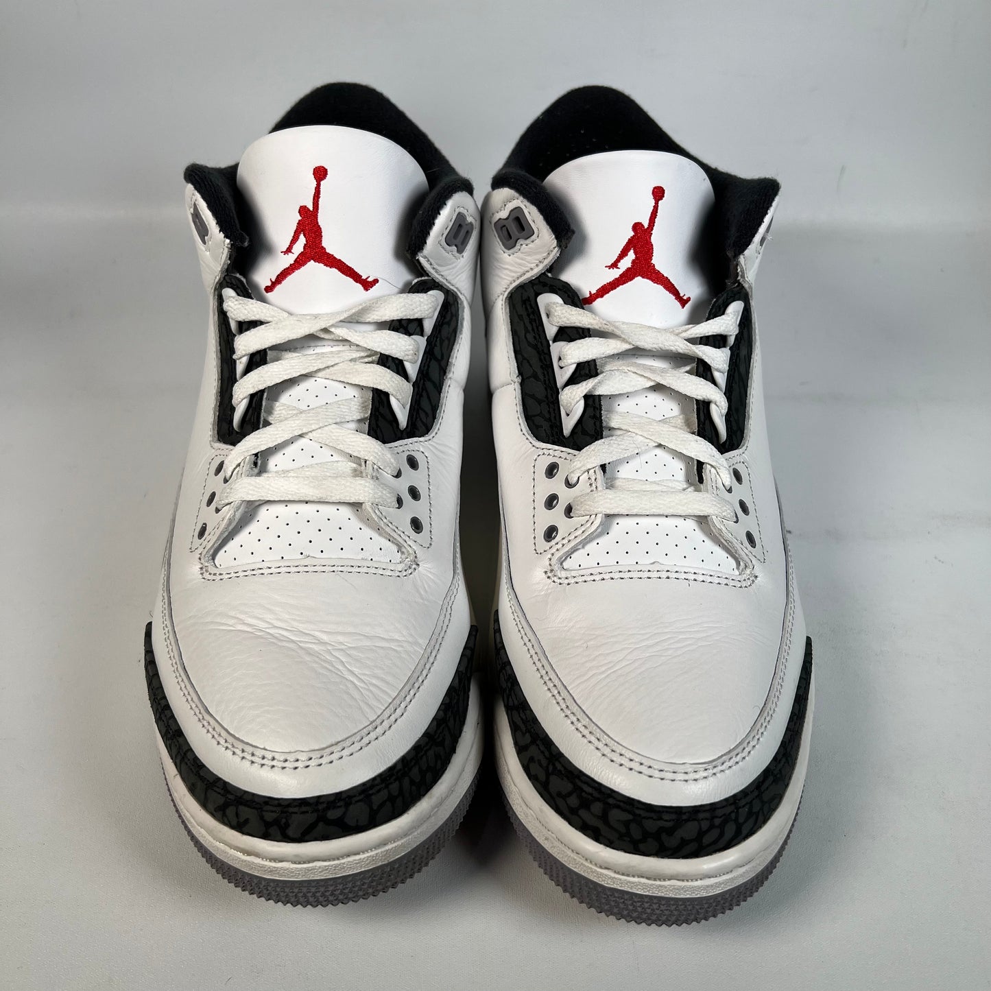 Jordan 3 Retro Cement Grey (2024) Size 10.5 USED S22929