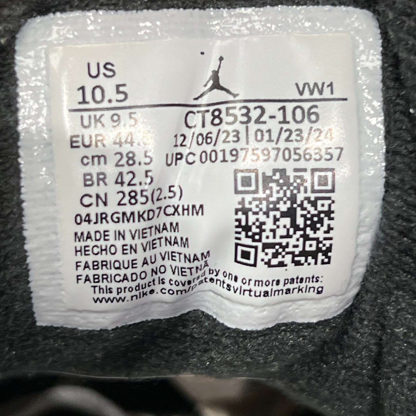 Jordan 3 Retro Cement Grey (2024) Size 10.5 USED S22929