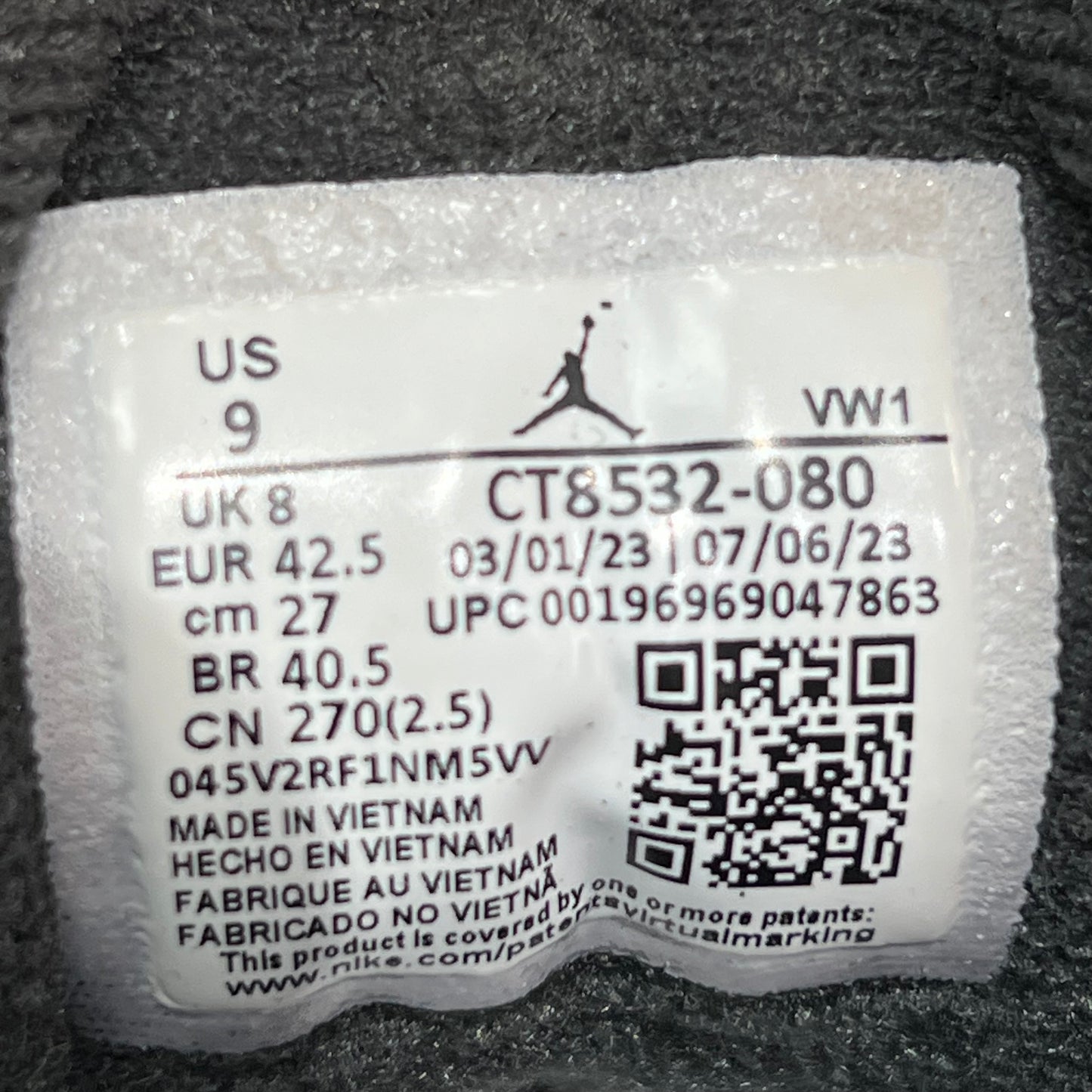 Jordan 3 Fear Pack (2023) Size 9 USED s22882