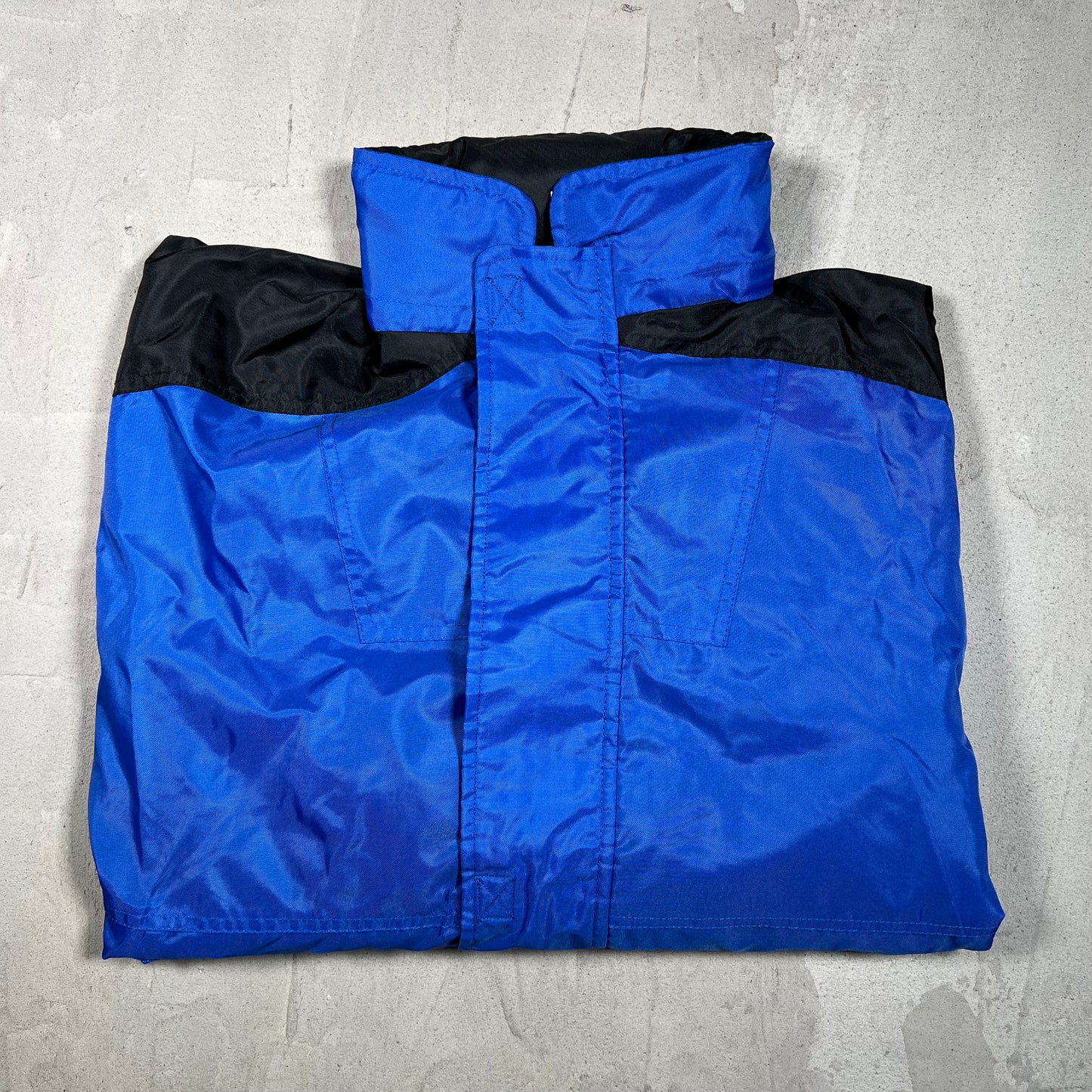 1990s Marlboro Adventure Gear Blue Jacket Size Small USED v19828