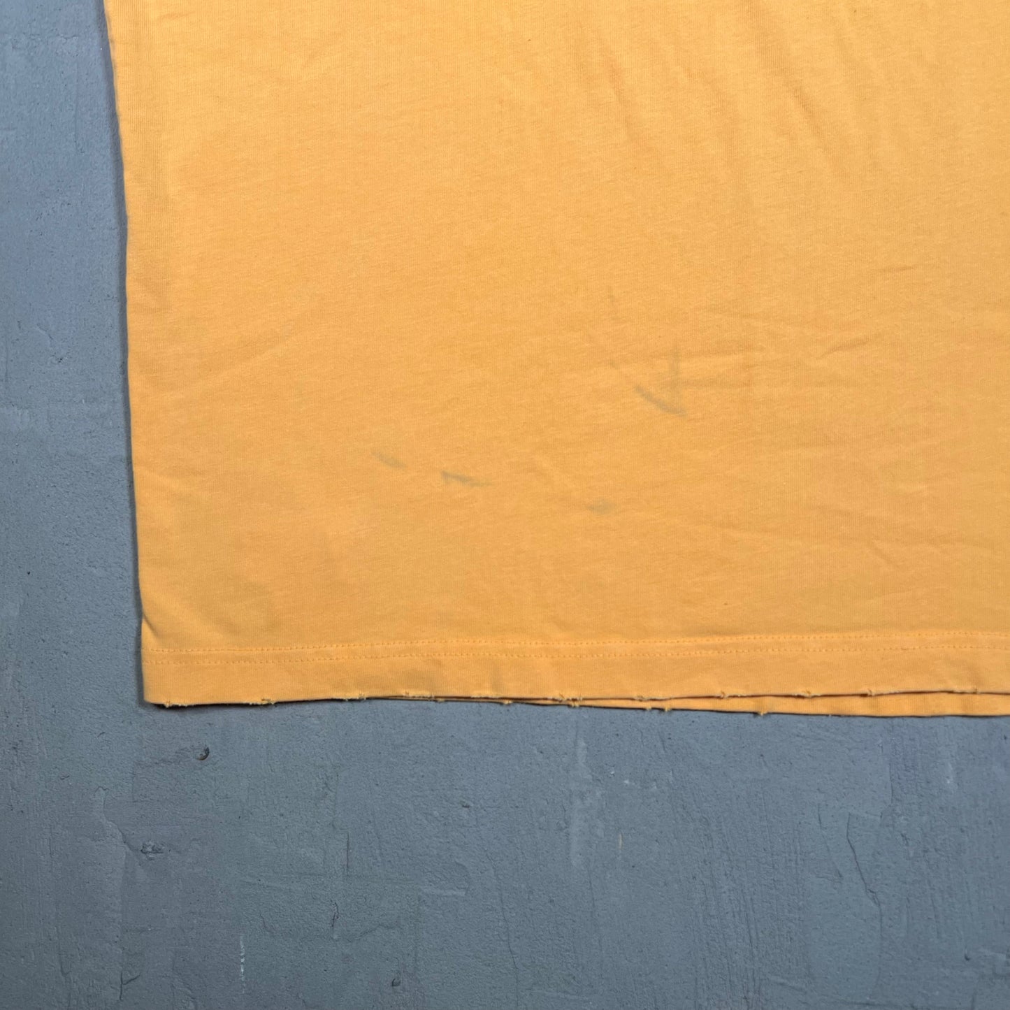 Union LA Jordan Yellow Logo Tee Size XL USED x17953