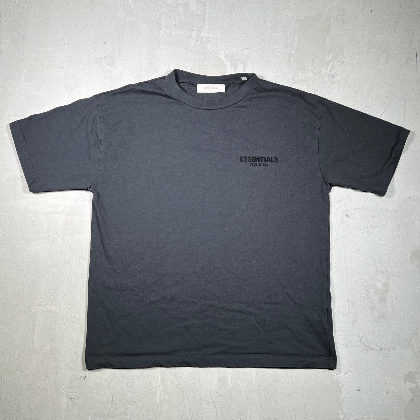 Essentials Fear Of God Black Tee Size Large USED x18012