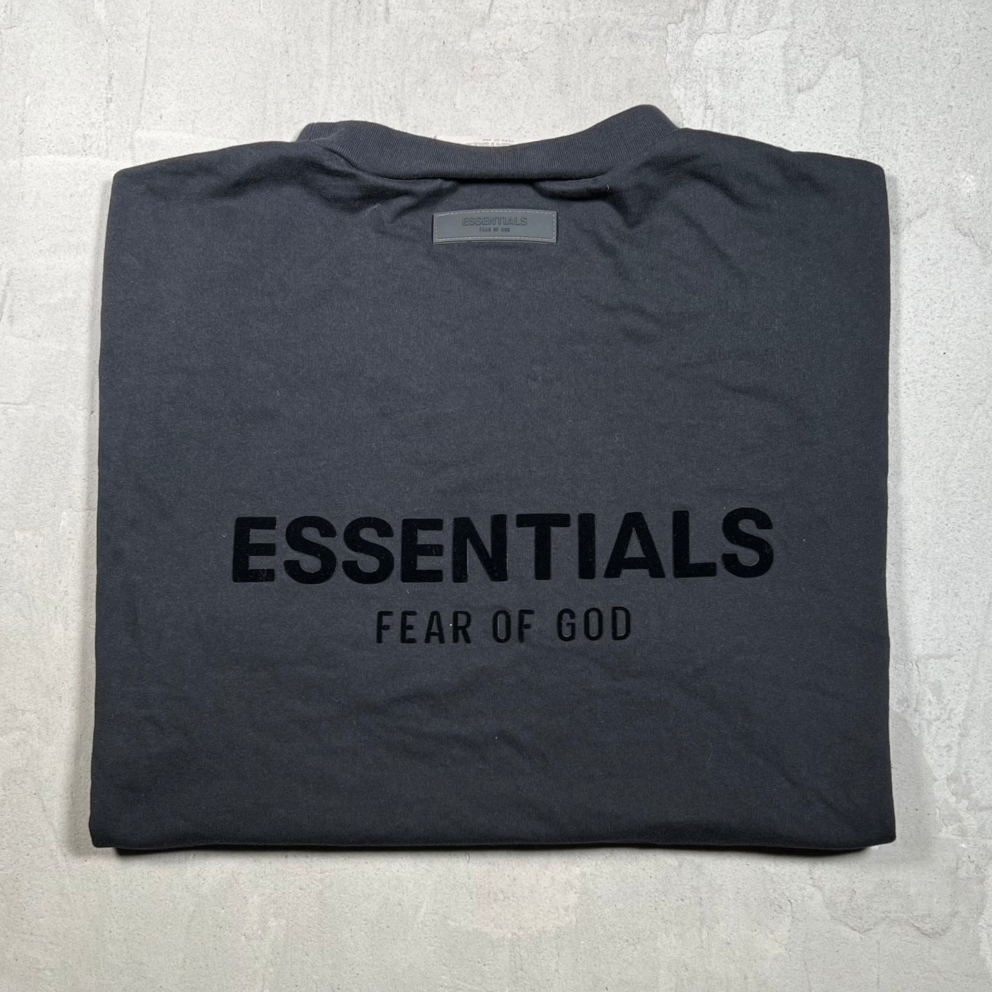 Essentials Fear Of God Black Tee Size Large USED x18012