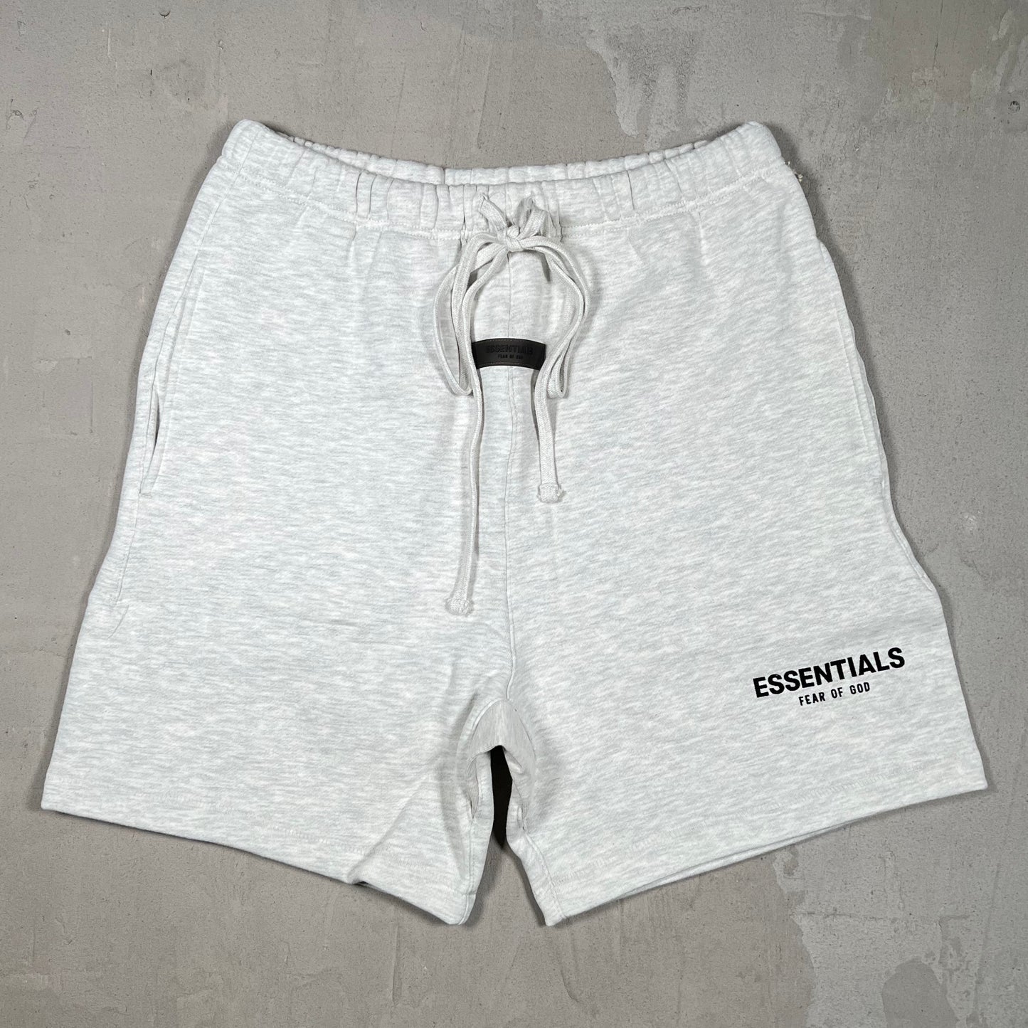 Essential Fear Of God Light Oatmeal Shorts Size Small NEW x18016