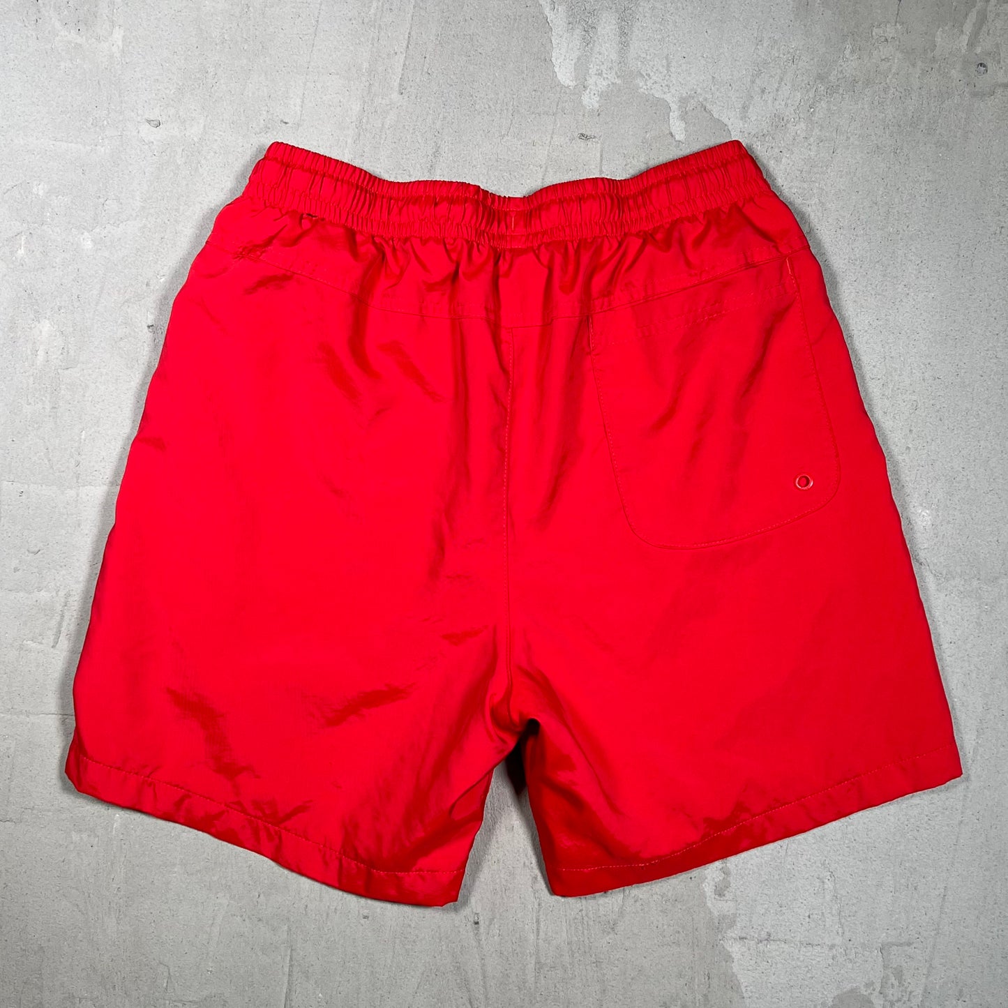 Nike Basic Logo Short Red Size Small USED v19839