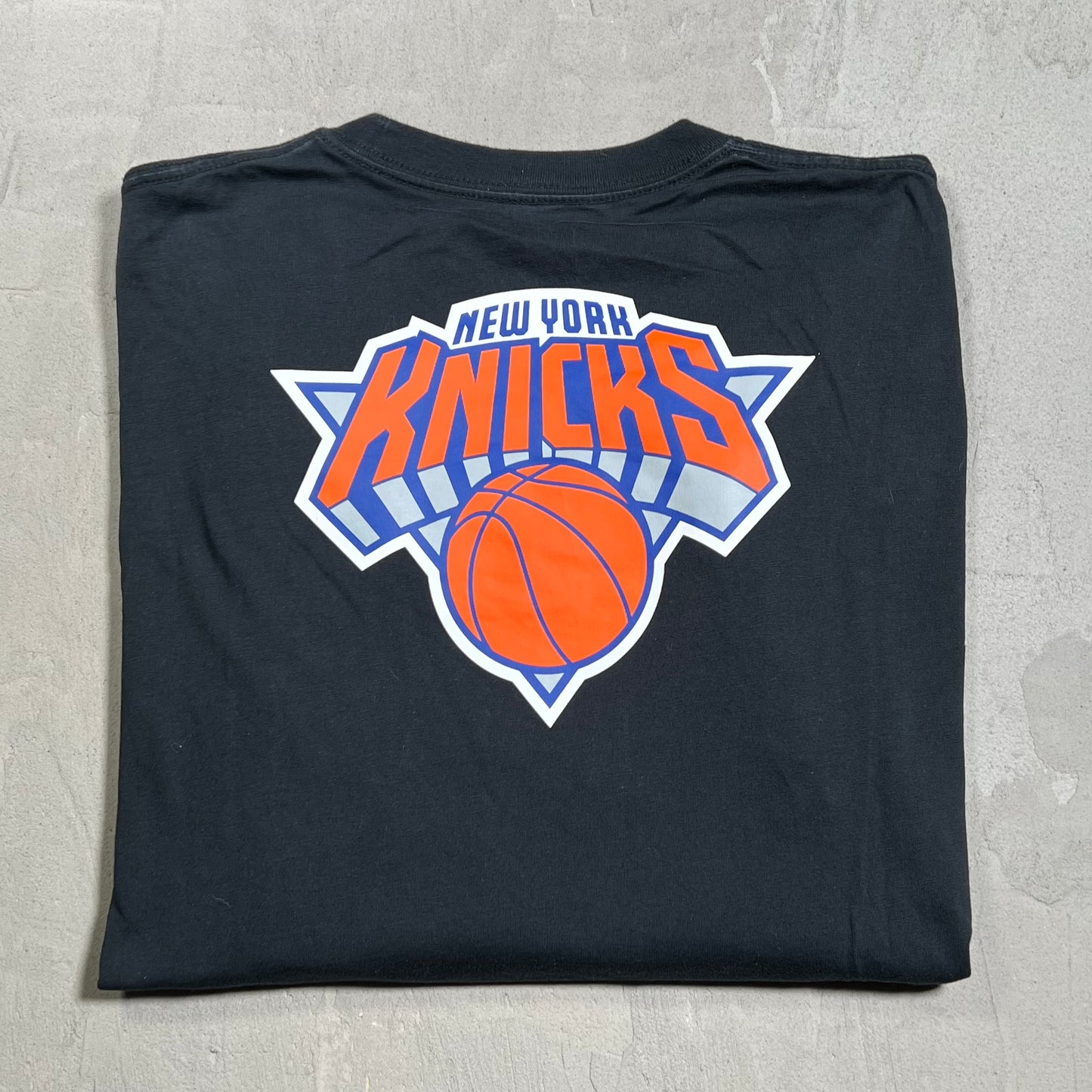Nike "NYC" Knicks Black Longsleeve Size Large USED v19833