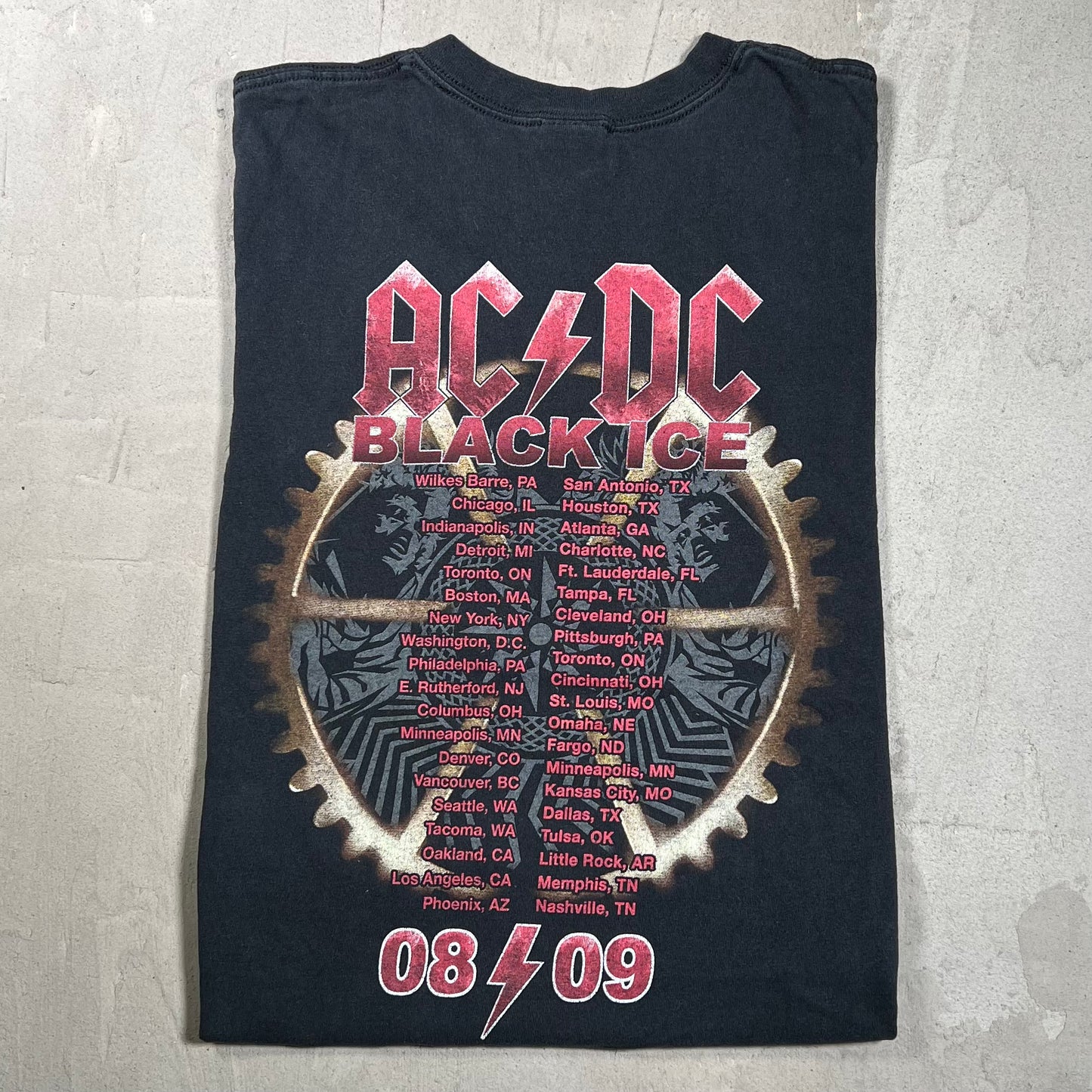 2008 ACDC "Black Ice" Black Tour Tee Size Small USED v19832