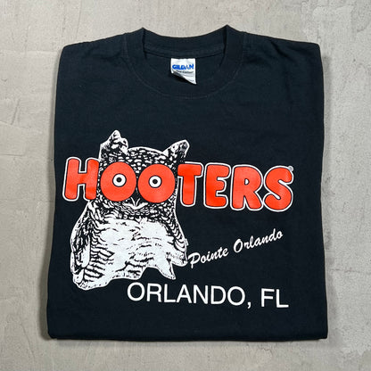 Y2K Hooters Black Orlando Tee SIze Small USED v19835