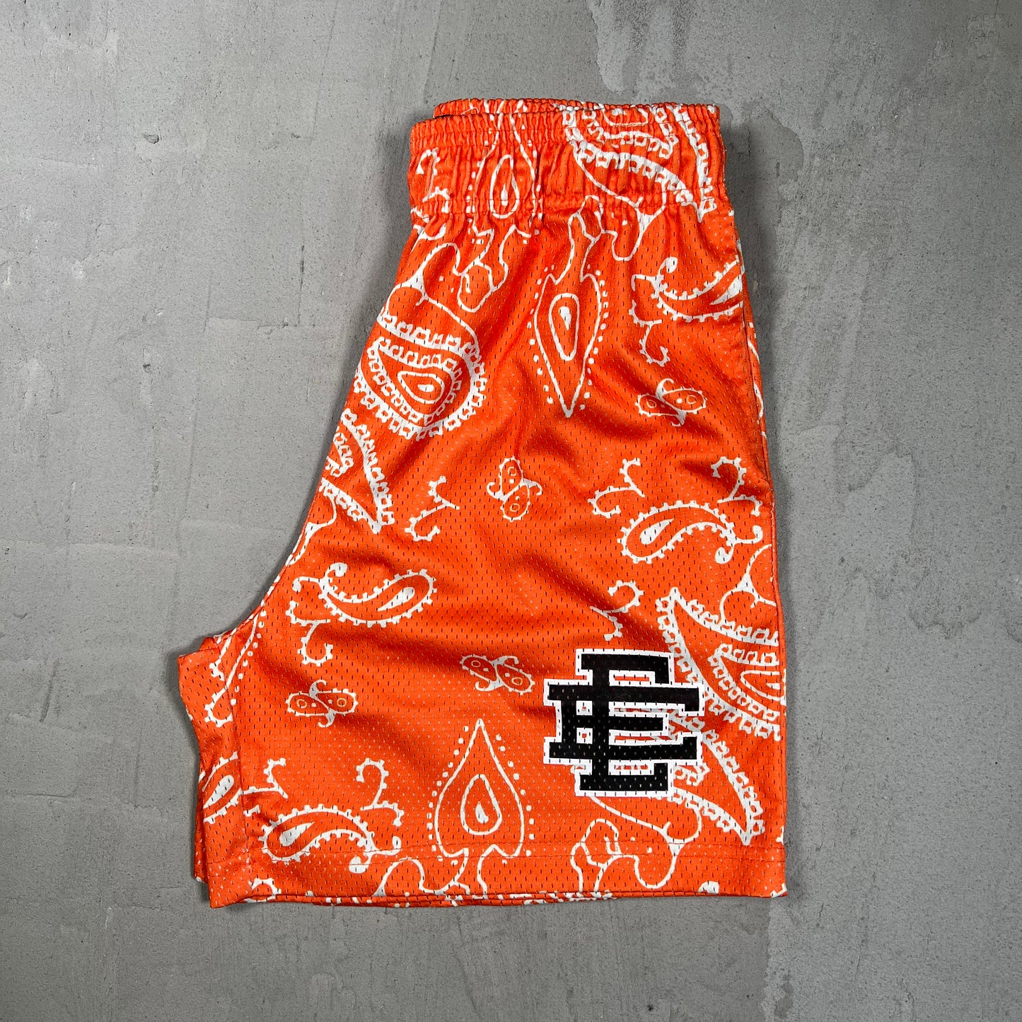 Eric Emanuel Orange Paisley Shorts Black Logo Size Medium USED x17872