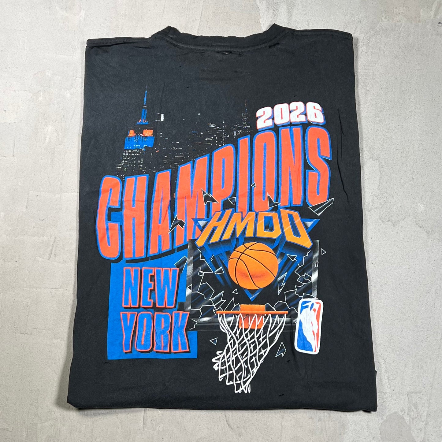 HMDD New York Knicks Champs Black Cropped Tee Size Medium NEW x18038