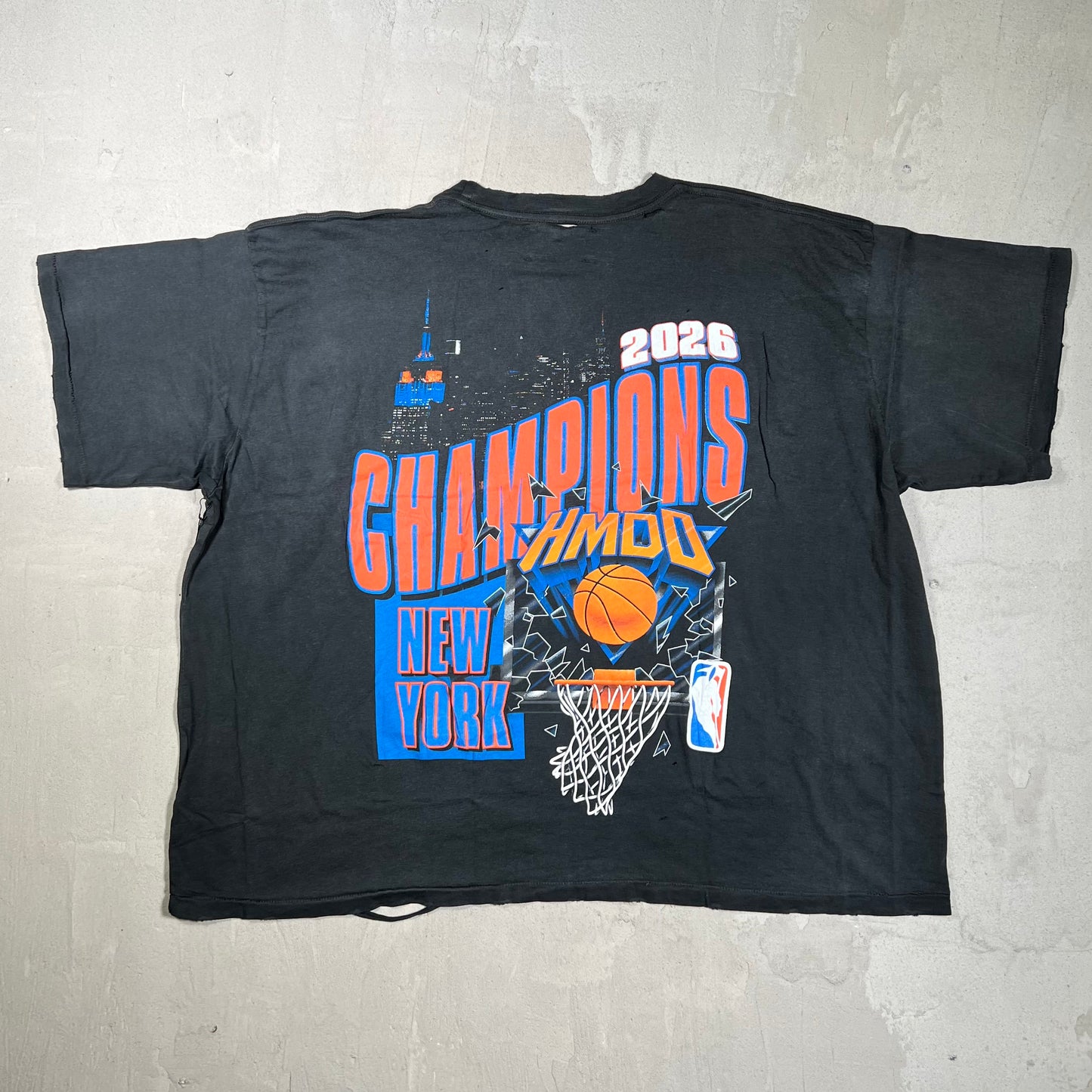 HMDD New York Knicks Champs Black Cropped Tee Size Medium NEW x18038