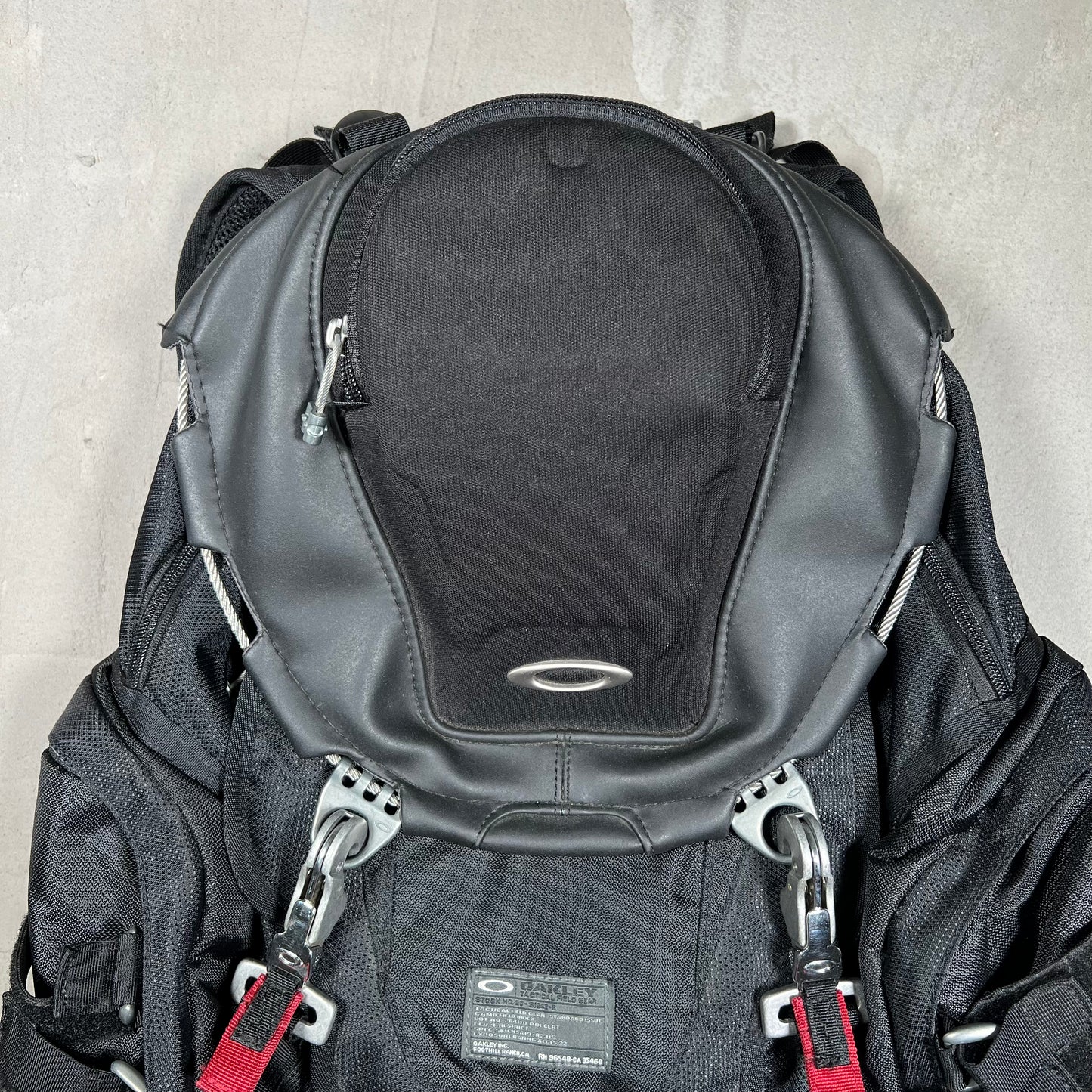 Y2K Oakley Kitchen Sink Backpack Black USED v19817
