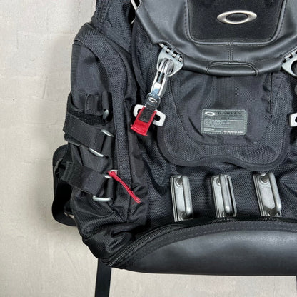 Y2K Oakley Kitchen Sink Backpack Black USED v19817