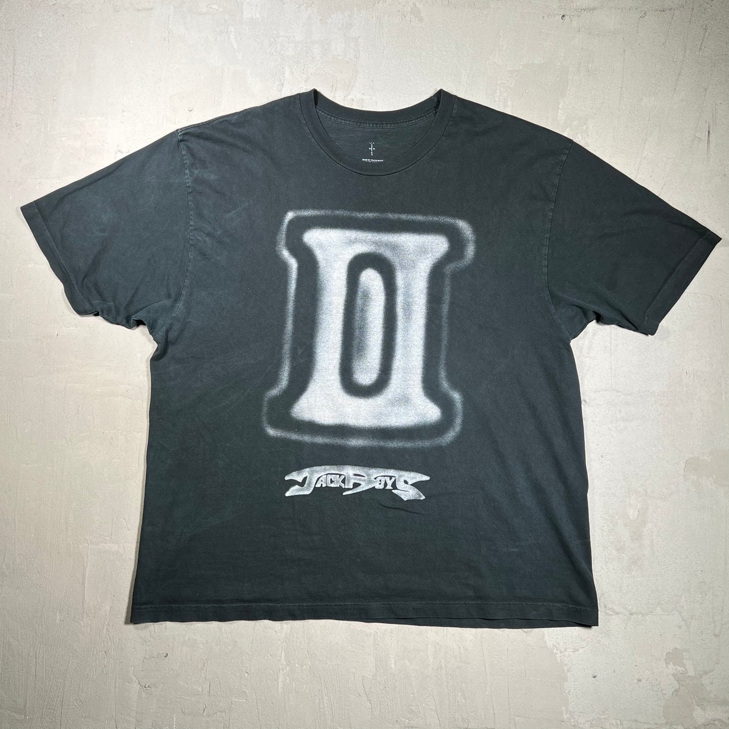Travis Scott Jackboys 2 B2 Black Airbrush Black Tee Size XXL USED x18046