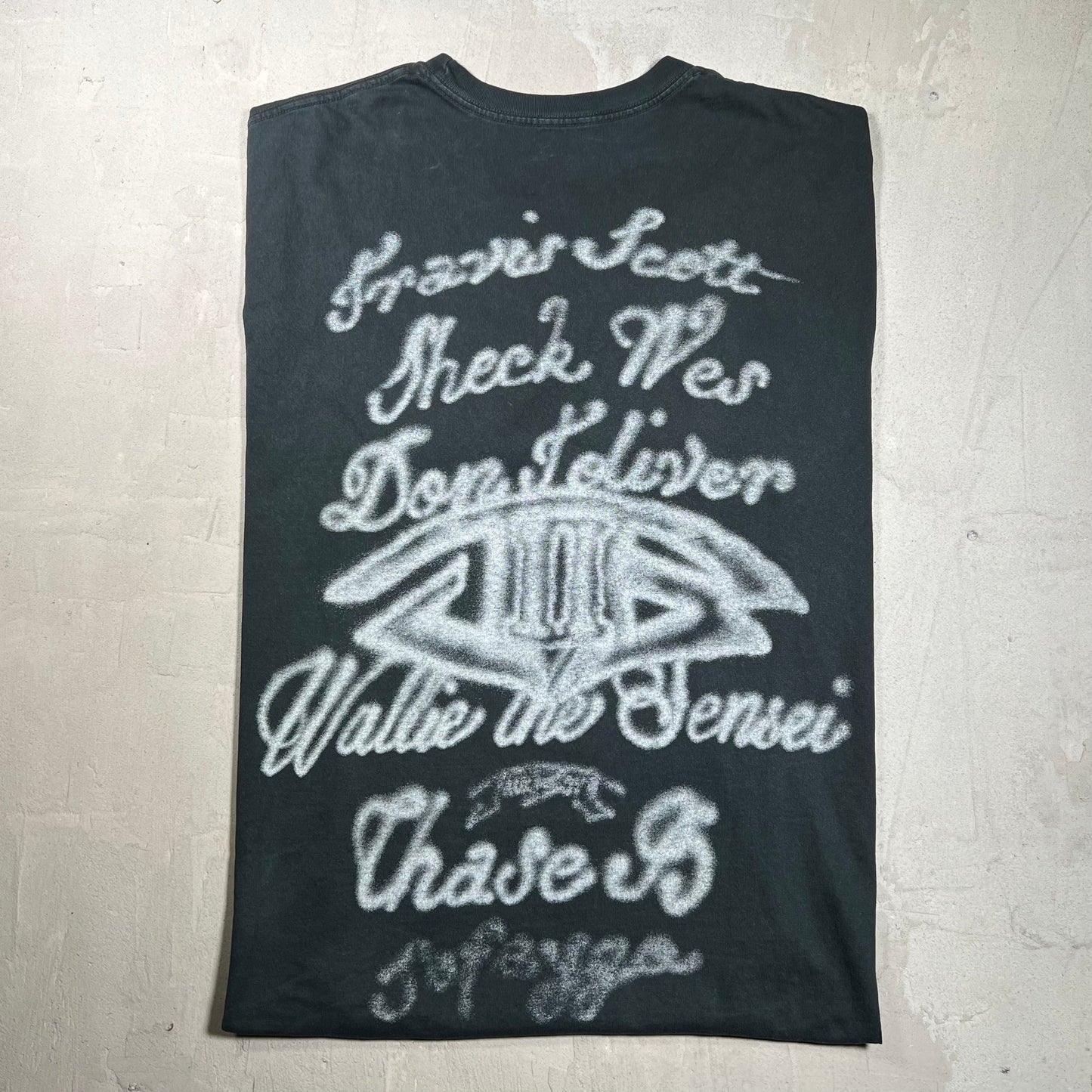 Travis Scott Jackboys 2 B2 Black Airbrush Black Tee Size XXL USED x18046